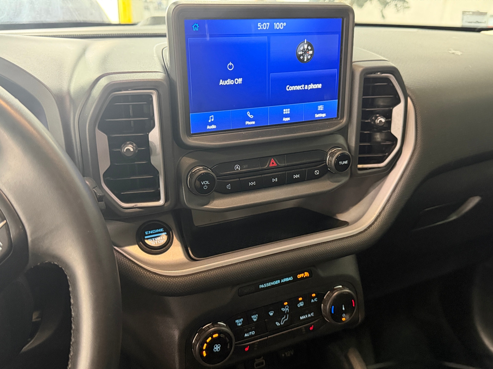 Thumbnail: 2024 Ford Bronco Sport - 4