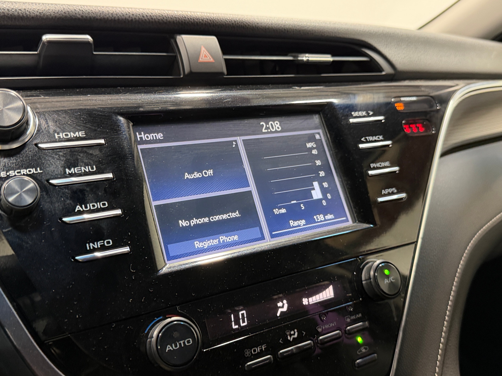 Thumbnail: 2018 Toyota Camry - 4