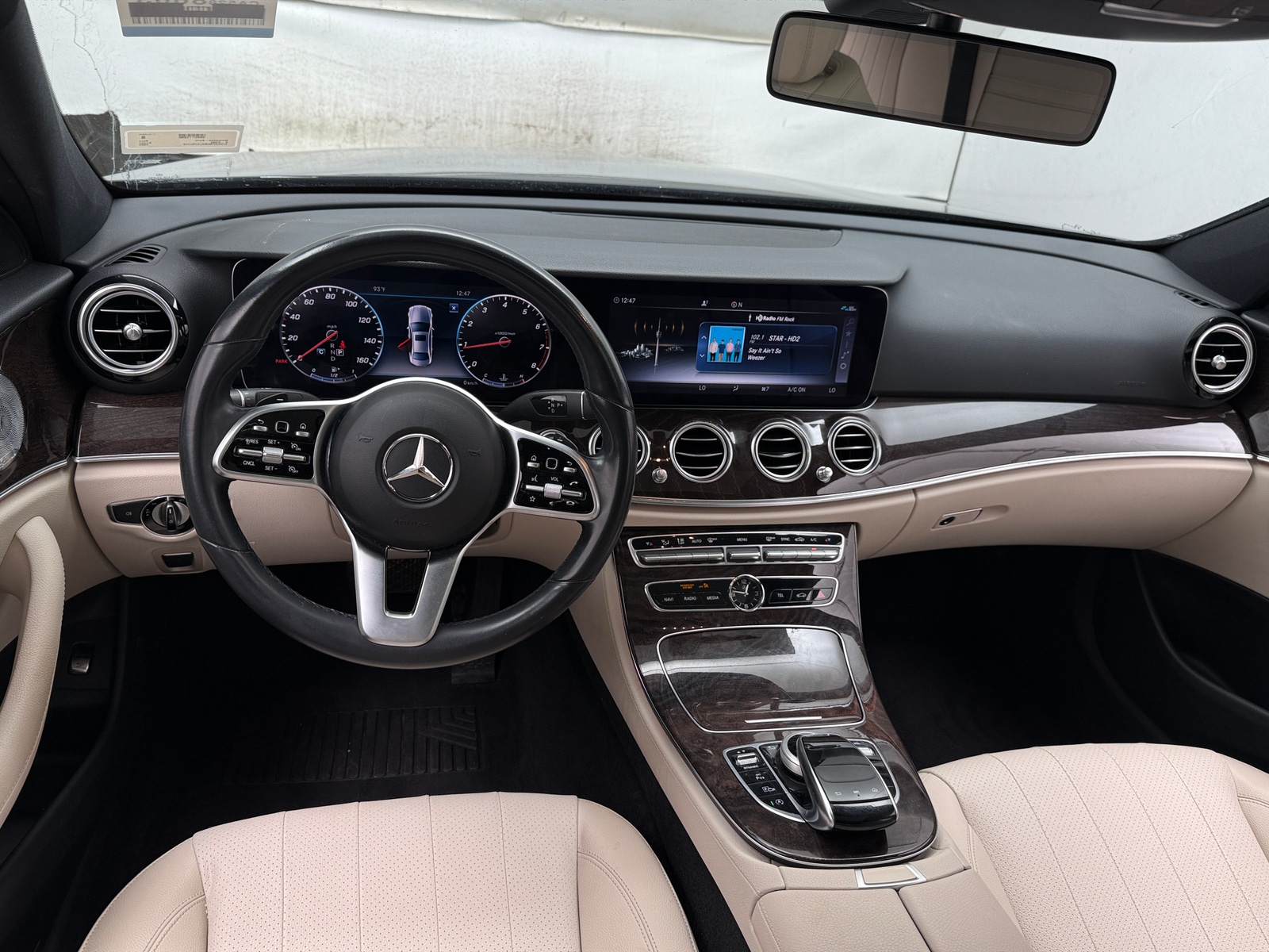 Thumbnail: 2020 Mercedes-Benz E-Class - 2