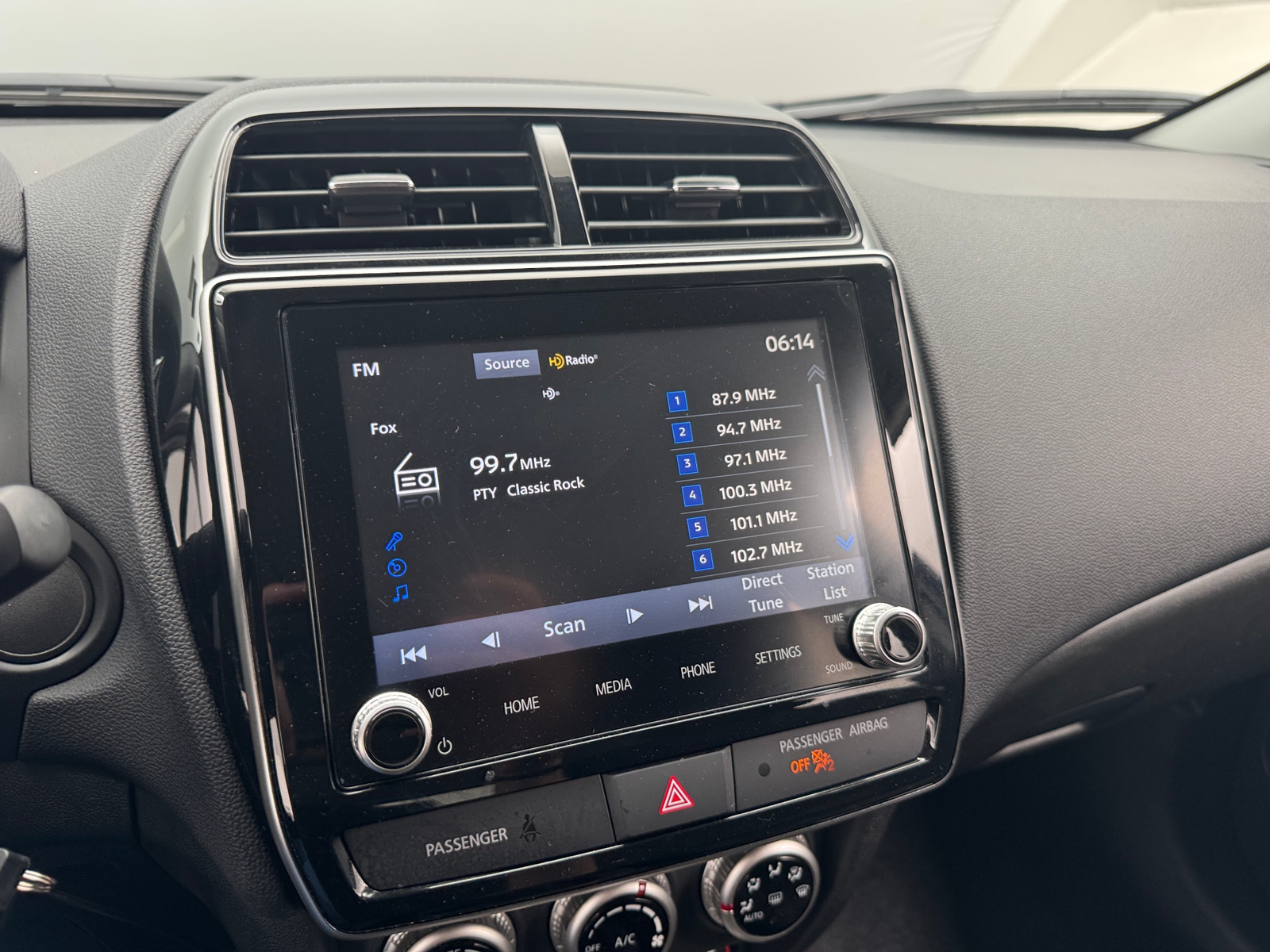 Thumbnail: 2026 Mitsubishi Outlander Sport - 4