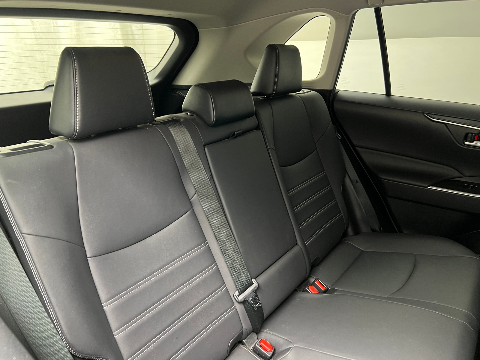 Thumbnail: 2021 Toyota RAV4 - 5