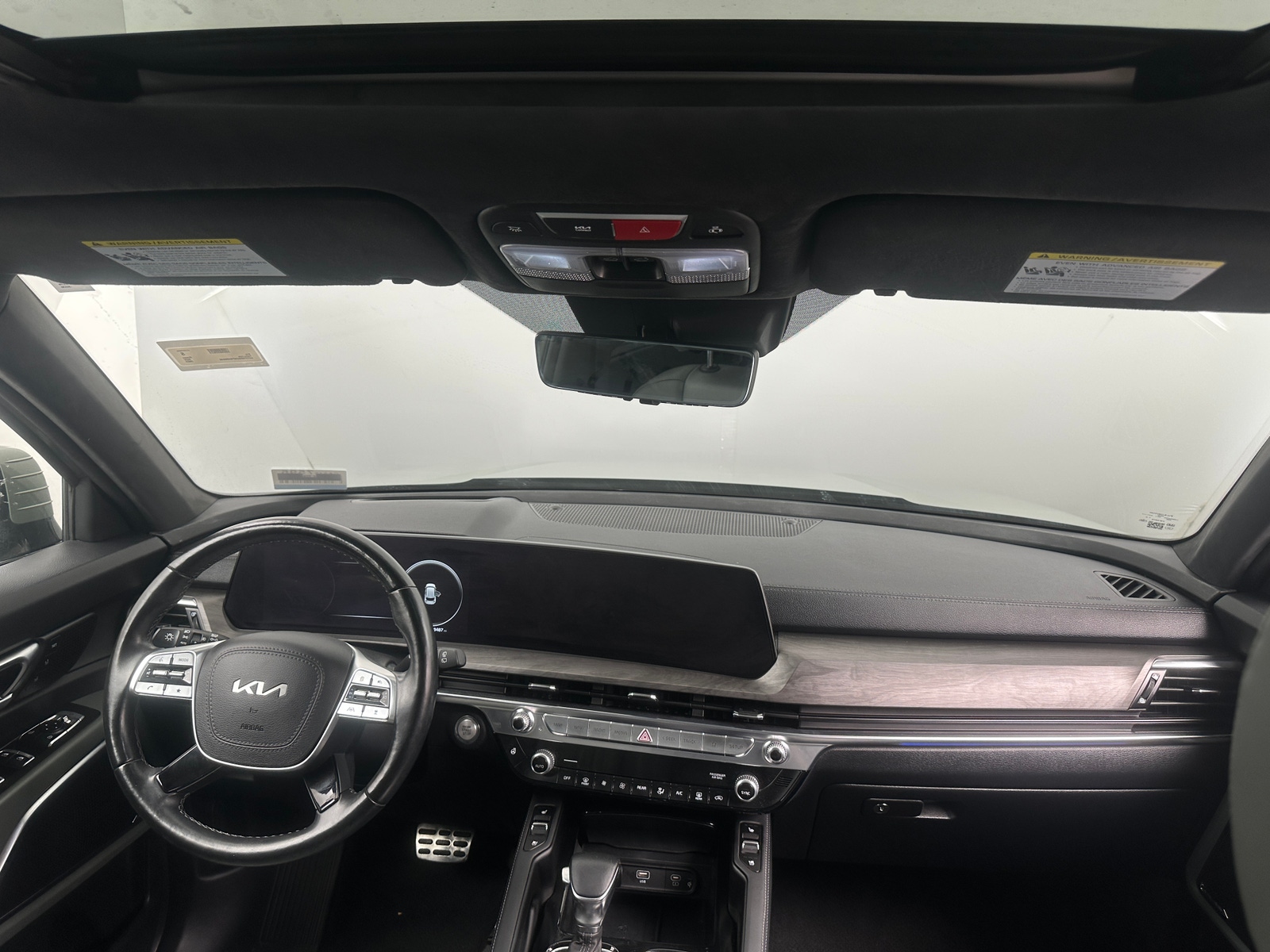 Thumbnail: 2023 Kia Telluride - 2