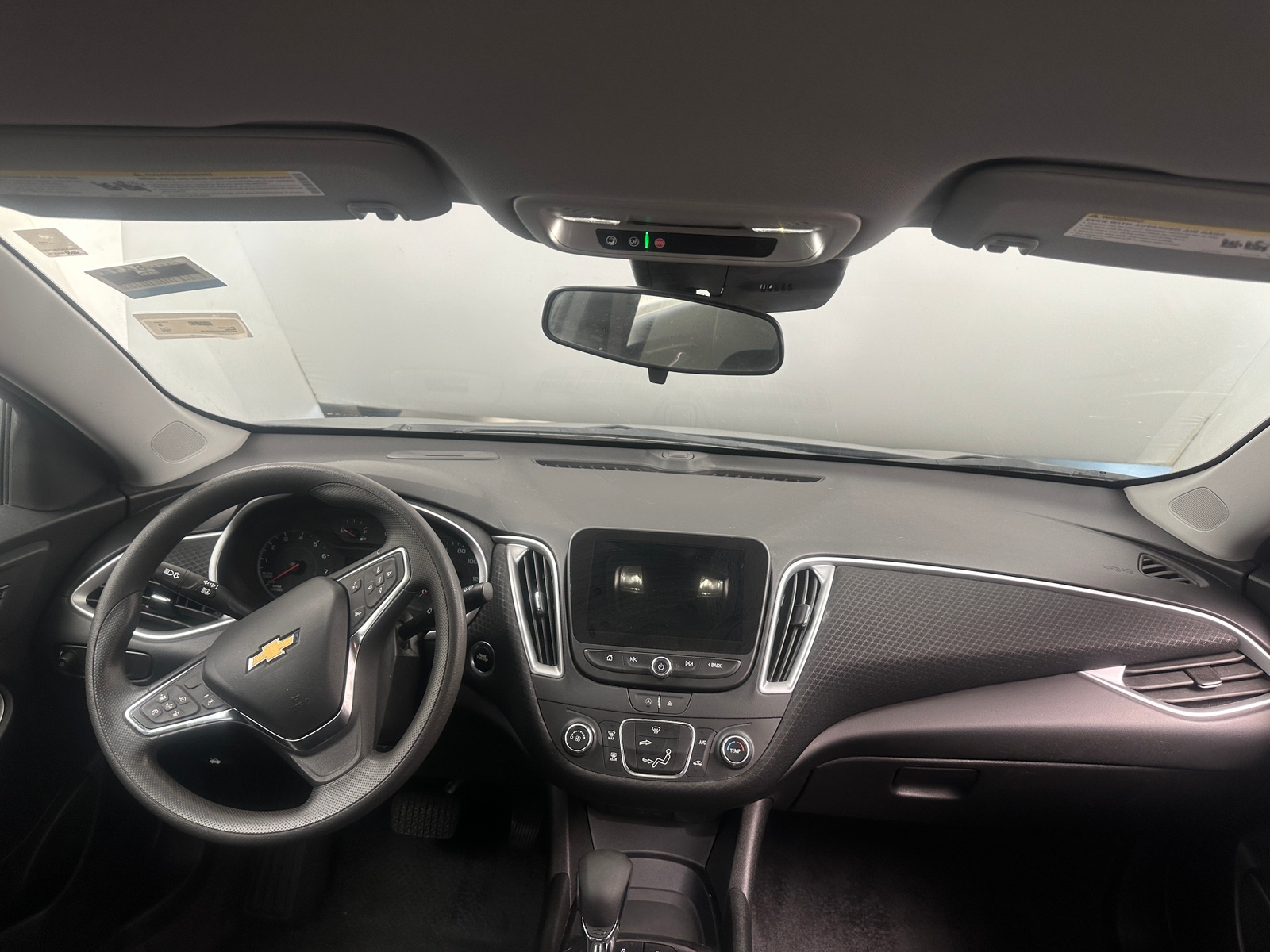Thumbnail: 2023 Chevrolet Malibu - 3