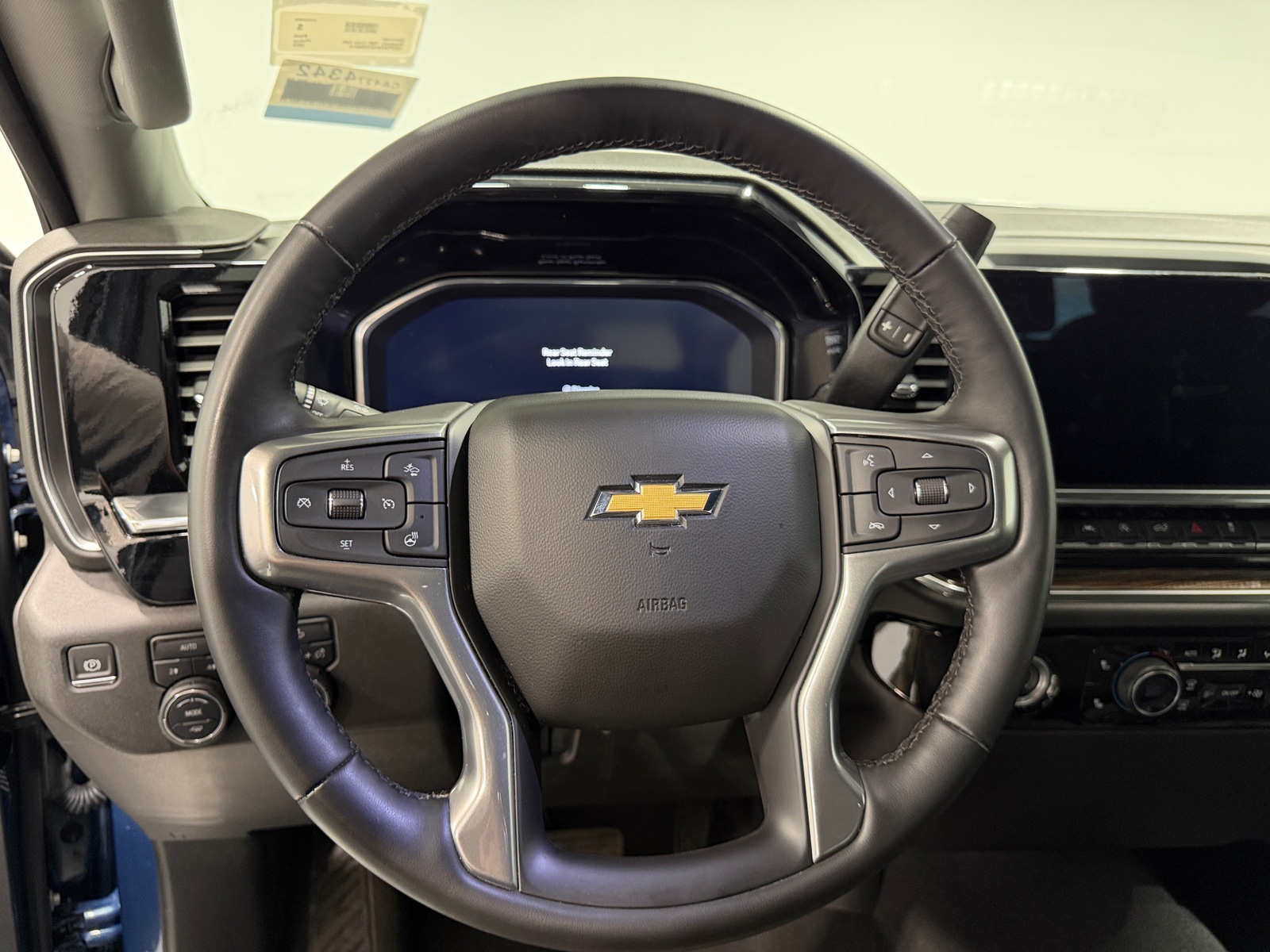 Thumbnail: 2024 Chevrolet Silverado 1500 - 5