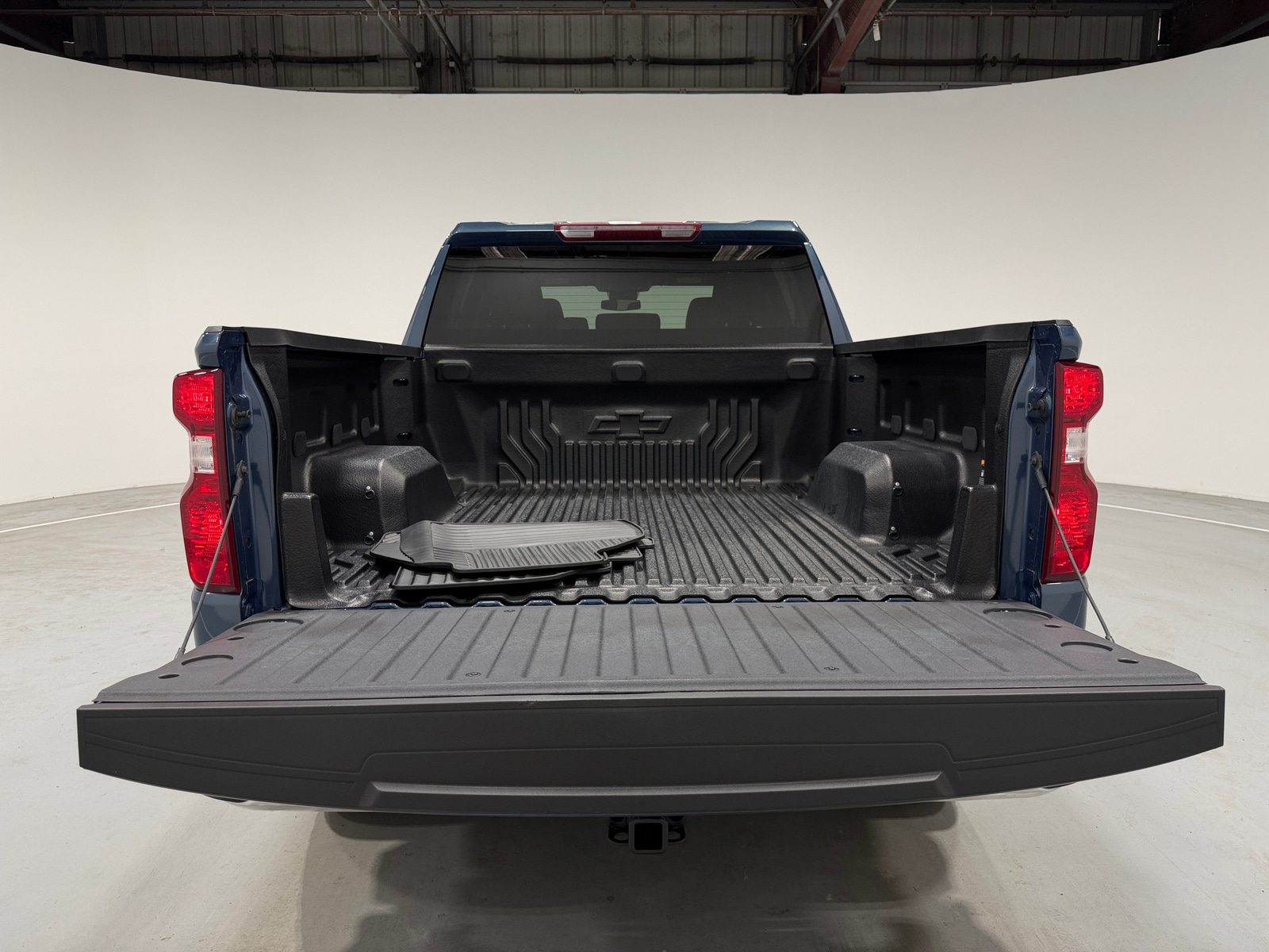Thumbnail: 2024 Chevrolet Silverado 1500 - 7