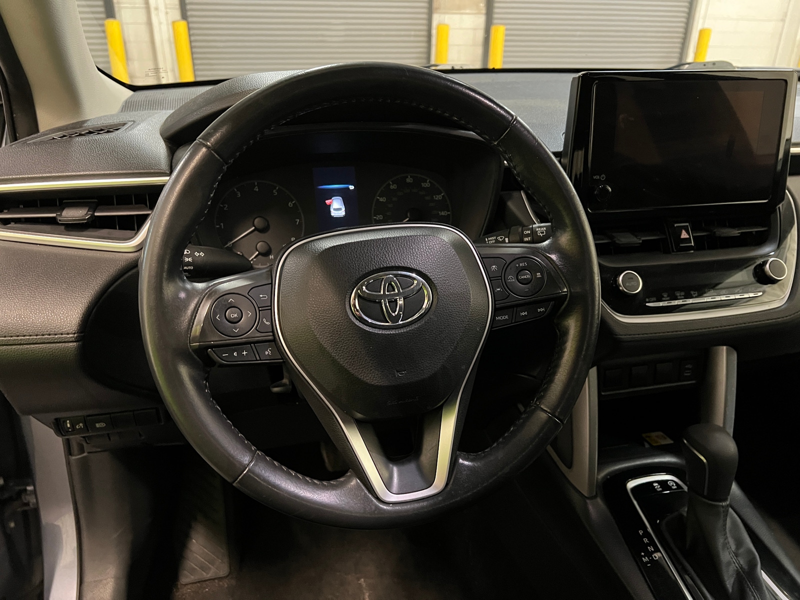 Thumbnail: 2023 Toyota Corolla Cross - 5