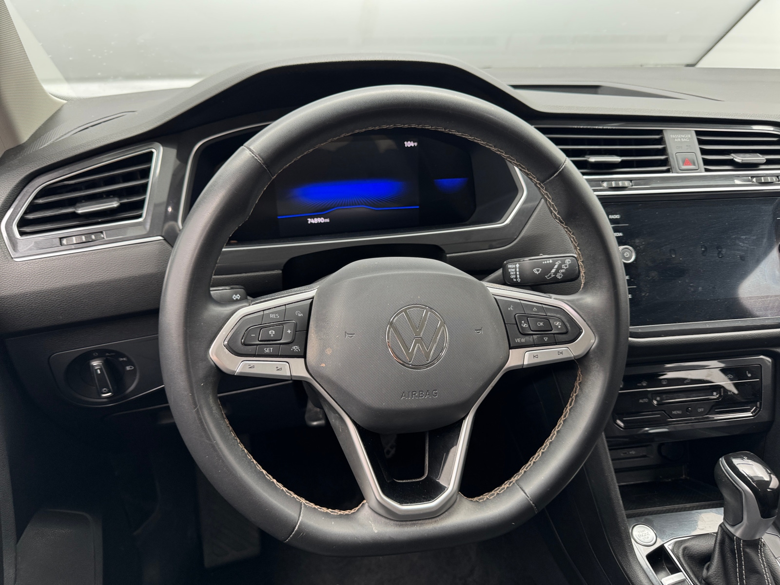 Thumbnail: 2023 Volkswagen Tiguan - 5