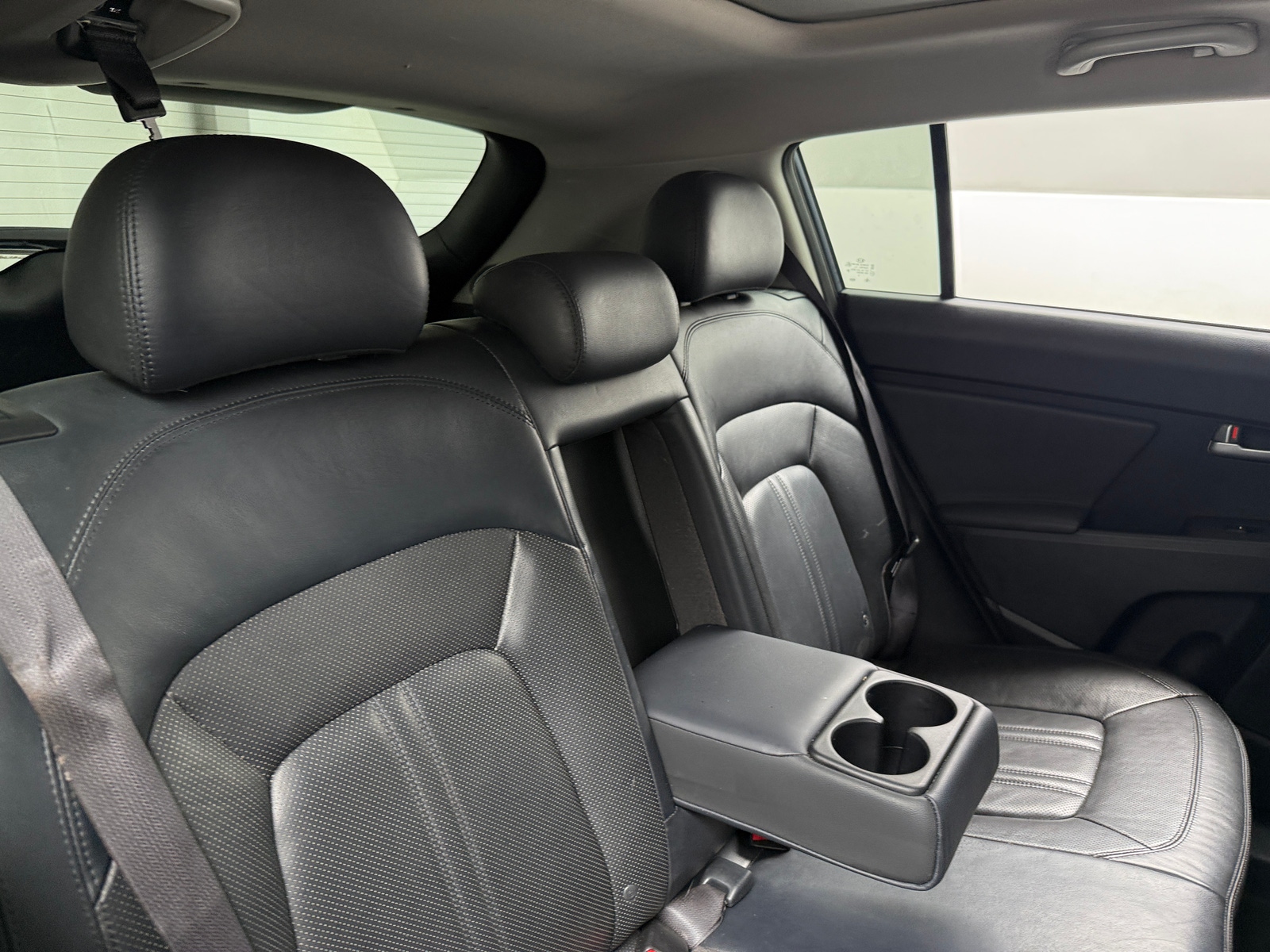 Thumbnail: 2016 Kia Sportage - 5