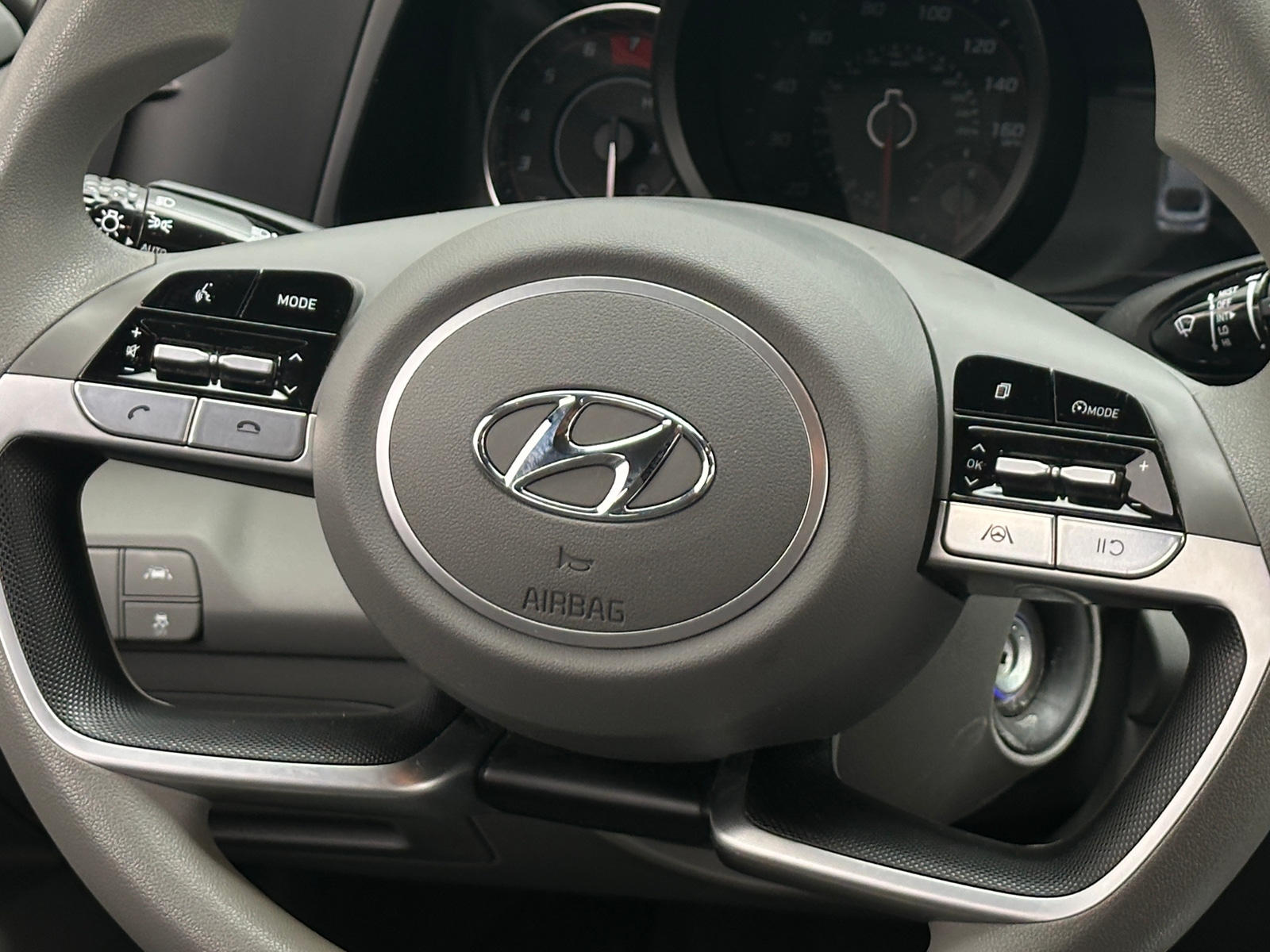 Thumbnail: 2023 Hyundai Elantra - 5