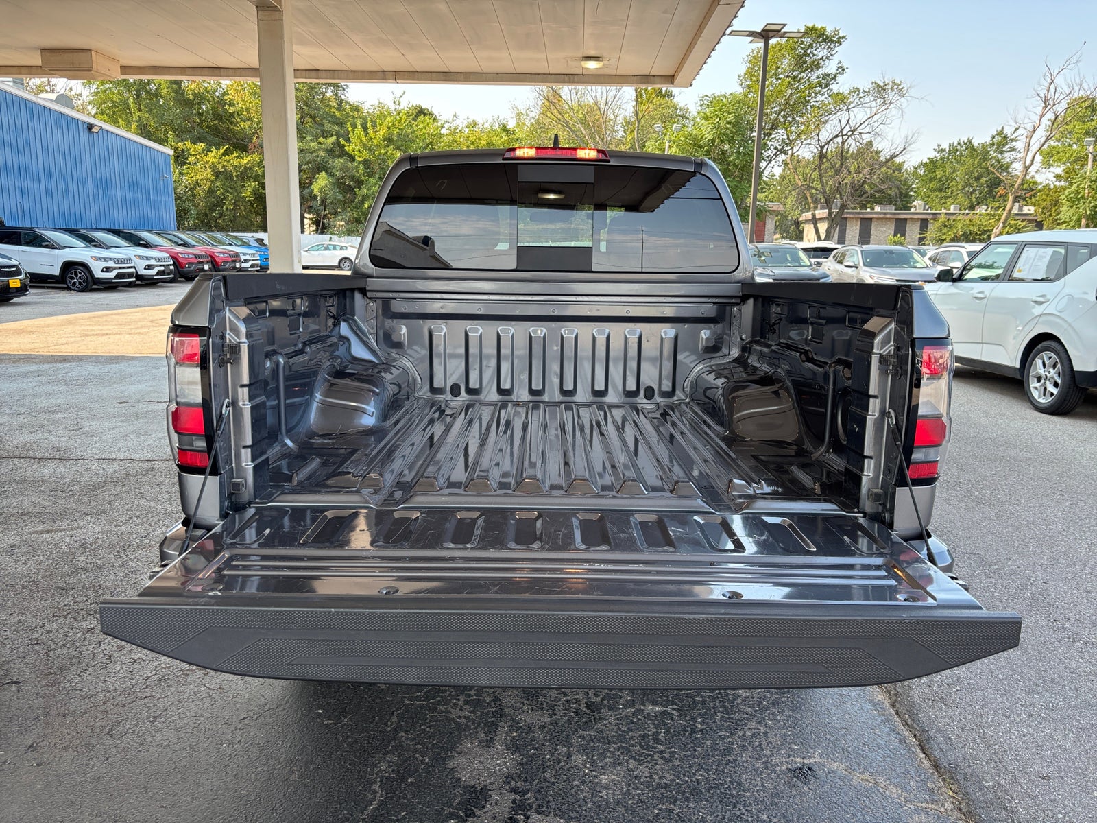 Thumbnail: 2026 Nissan Frontier - 7