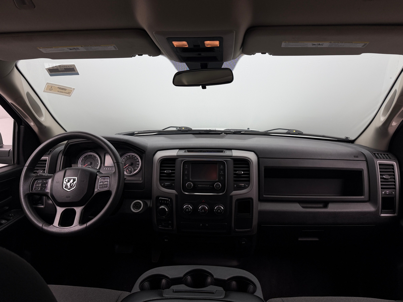 Thumbnail: 2021 RAM 1500 Classic - 3
