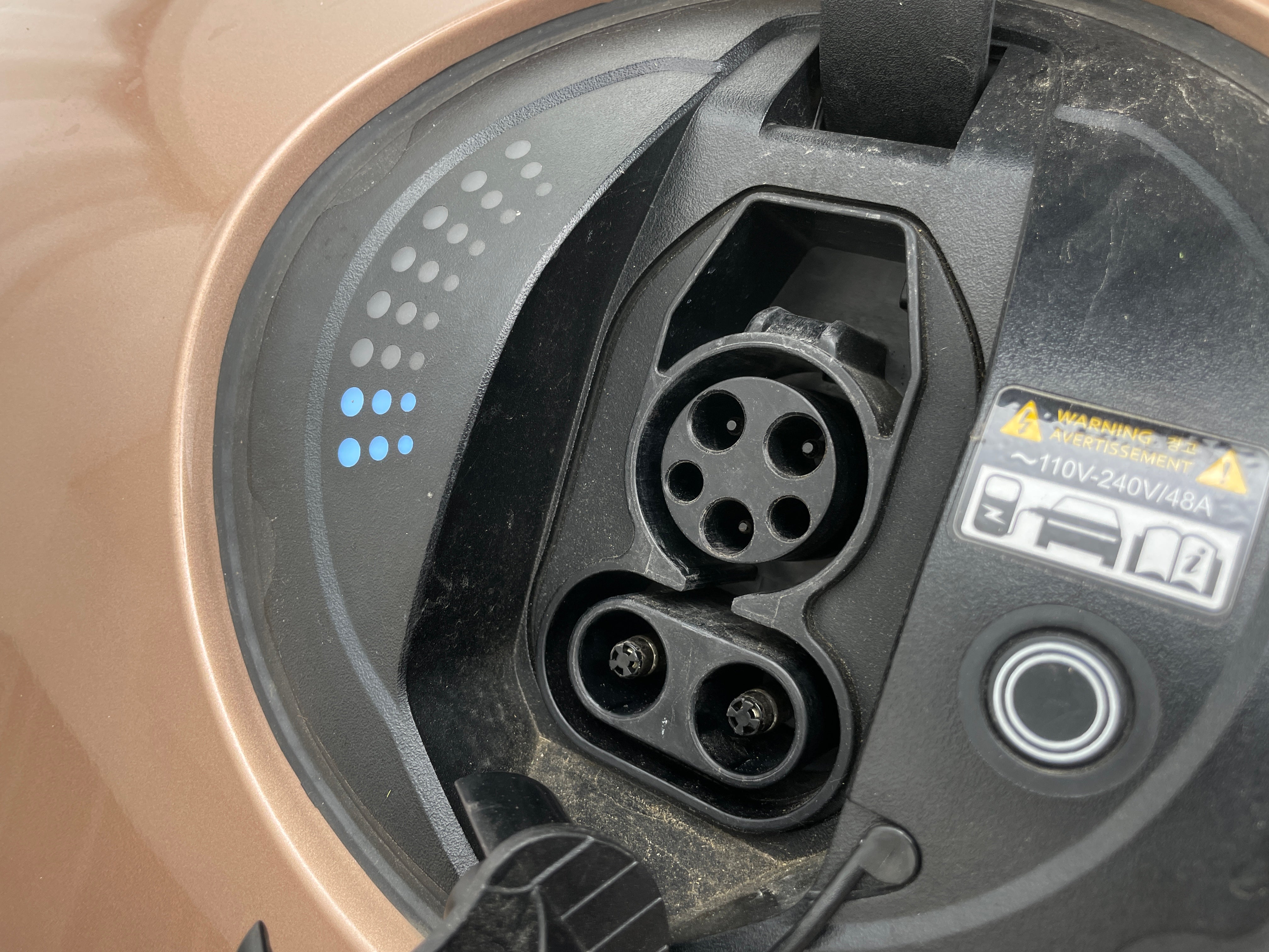 Used 2023 GENESIS GV60 Performance with VIN KMUKEDTB5PU007427 for sale in Oak Creek, WI