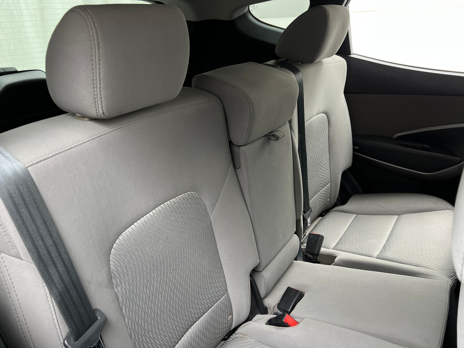 Thumbnail: 2015 Hyundai Santa Fe - 6
