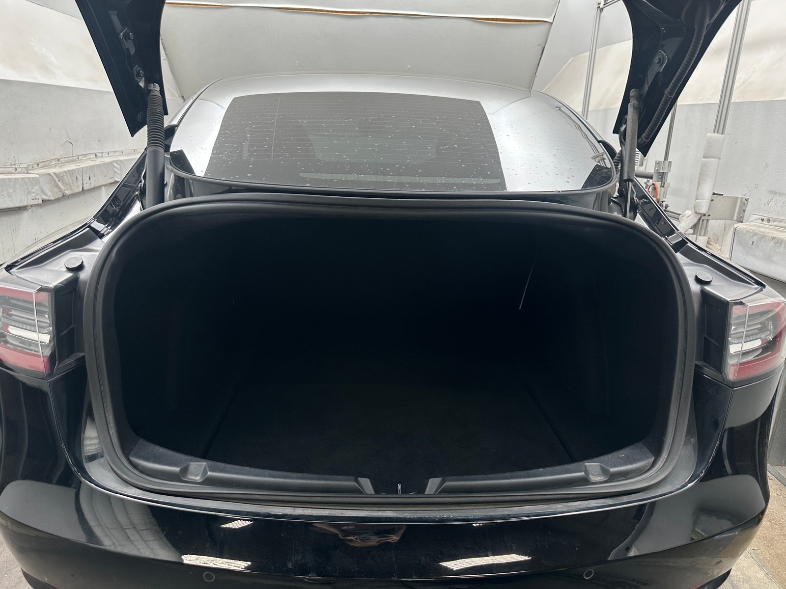 Thumbnail: 2022 Tesla Model 3 - 6
