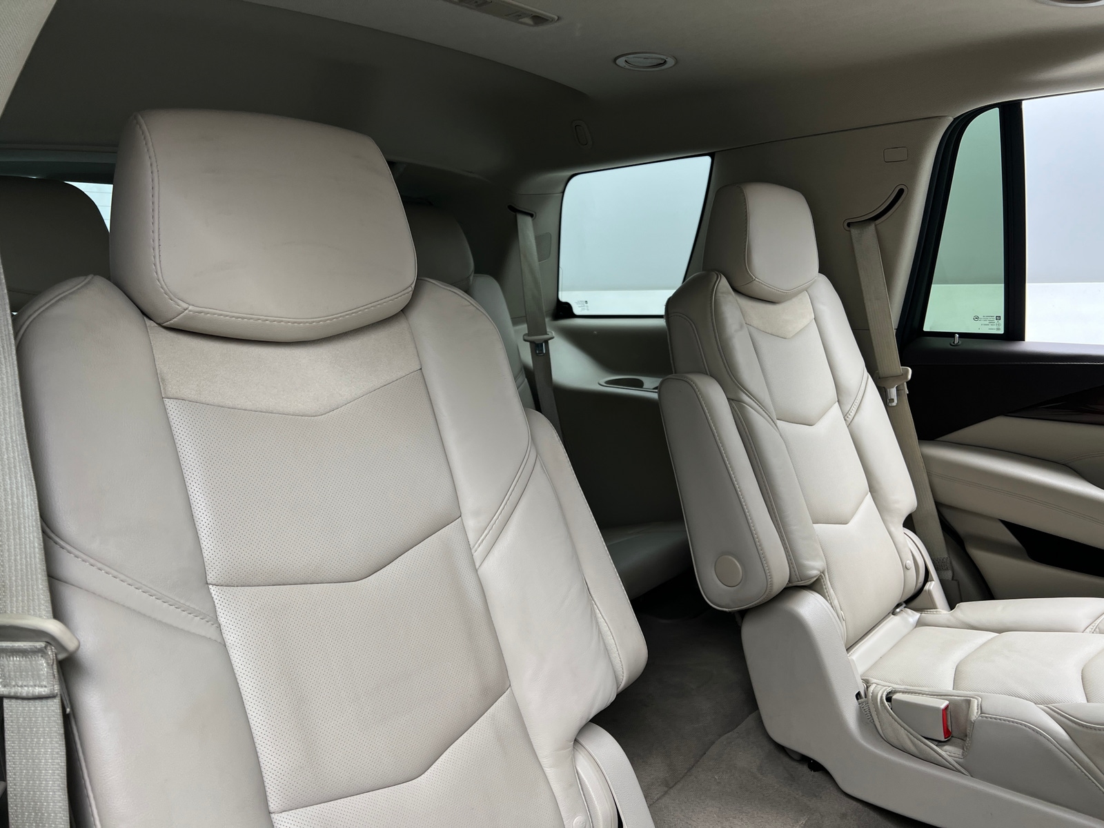 Thumbnail: 2017 Cadillac Escalade - 5