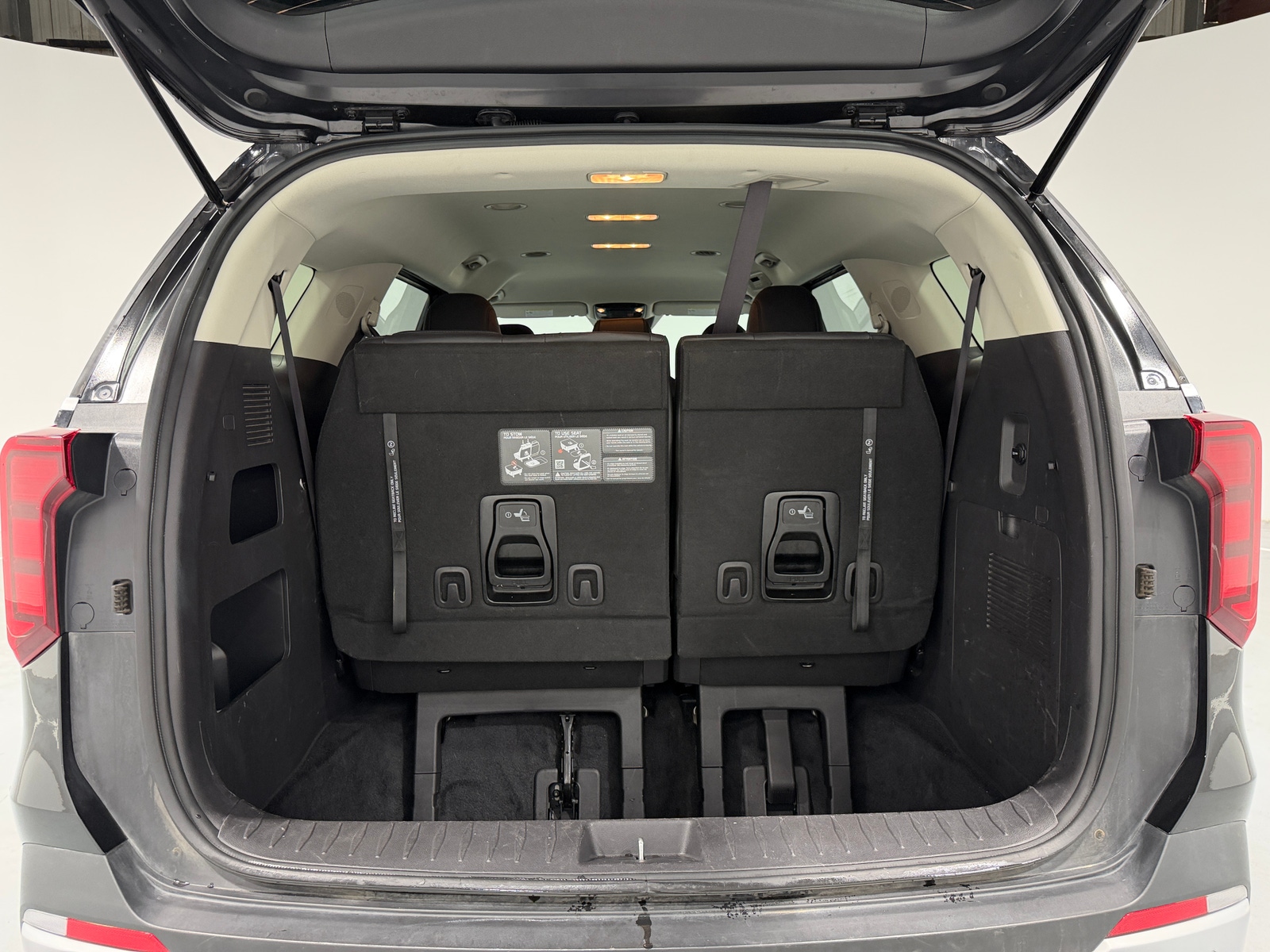 Thumbnail: 2026 Kia Carnival - 6