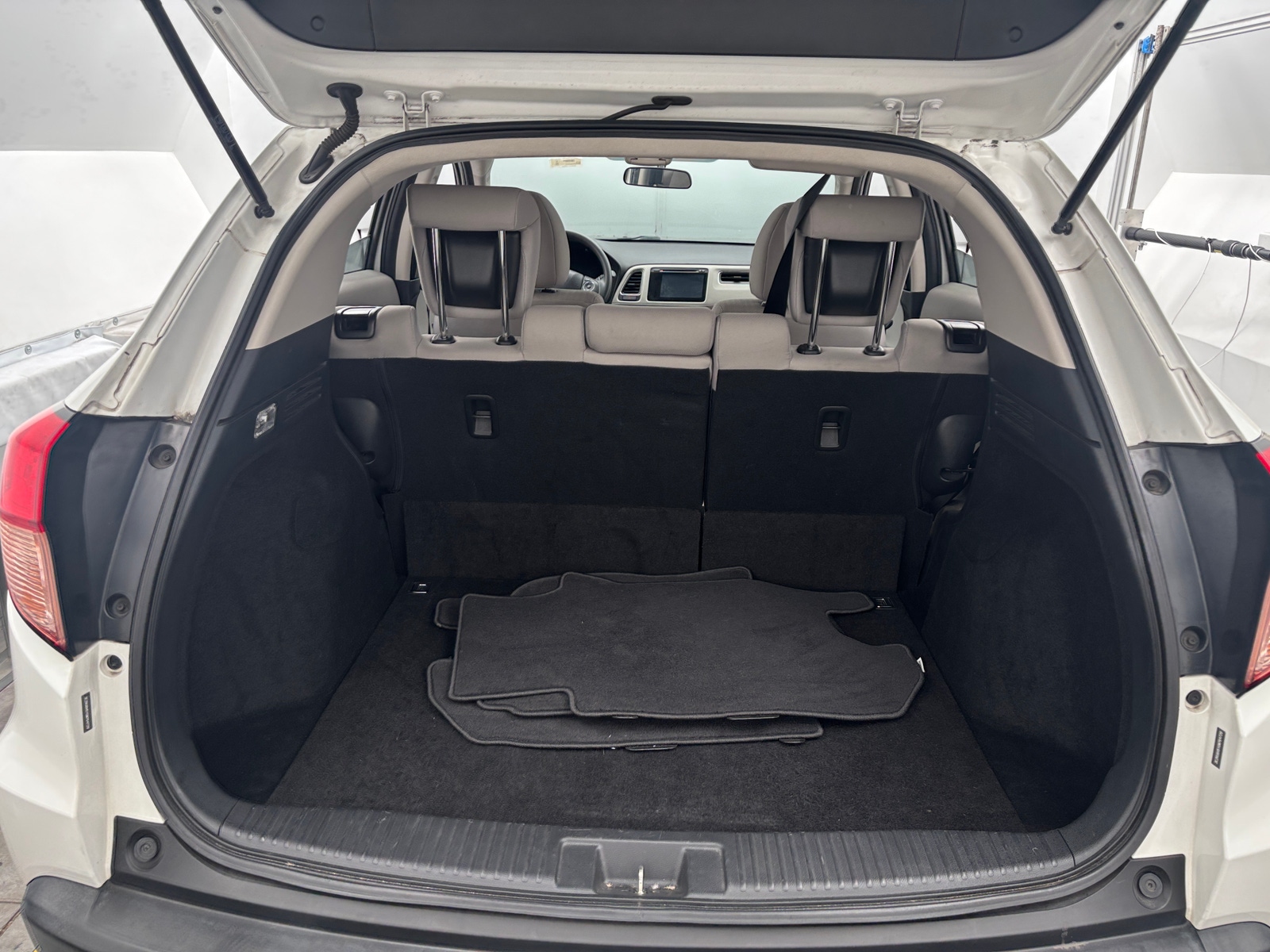 Thumbnail: 2016 Honda HR-V - 7