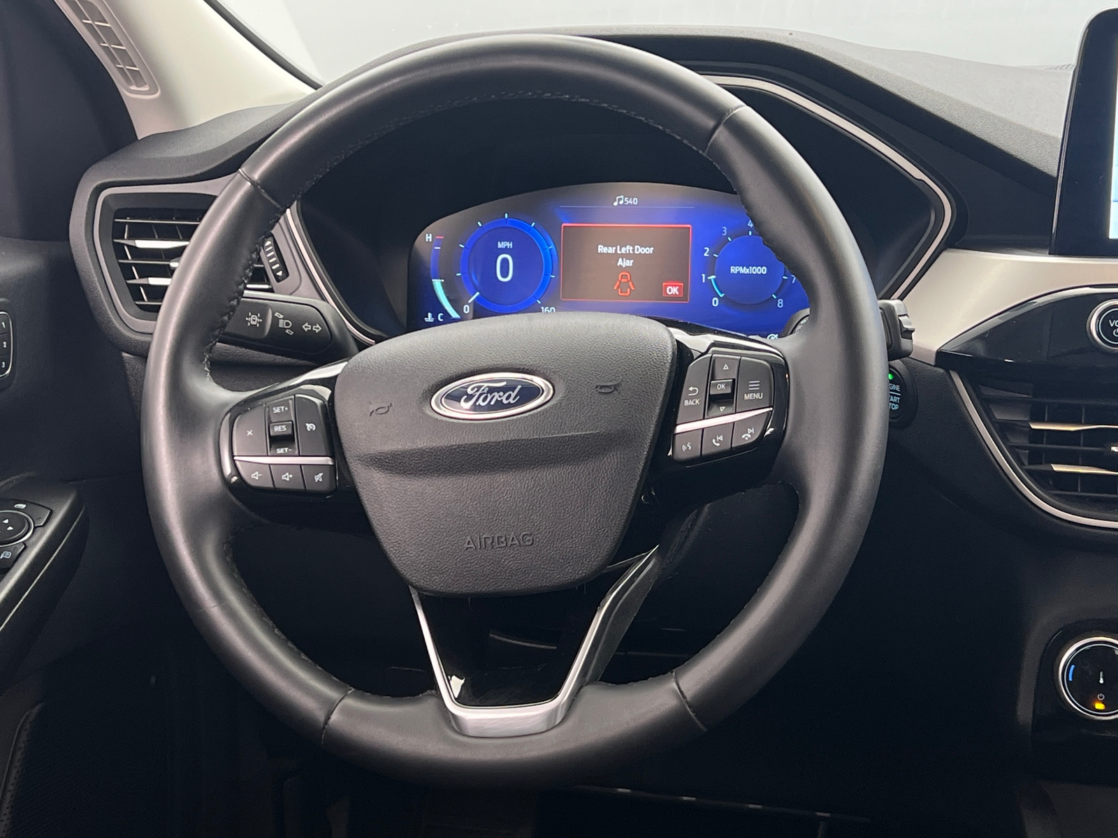 Thumbnail: 2022 Ford Escape - 4
