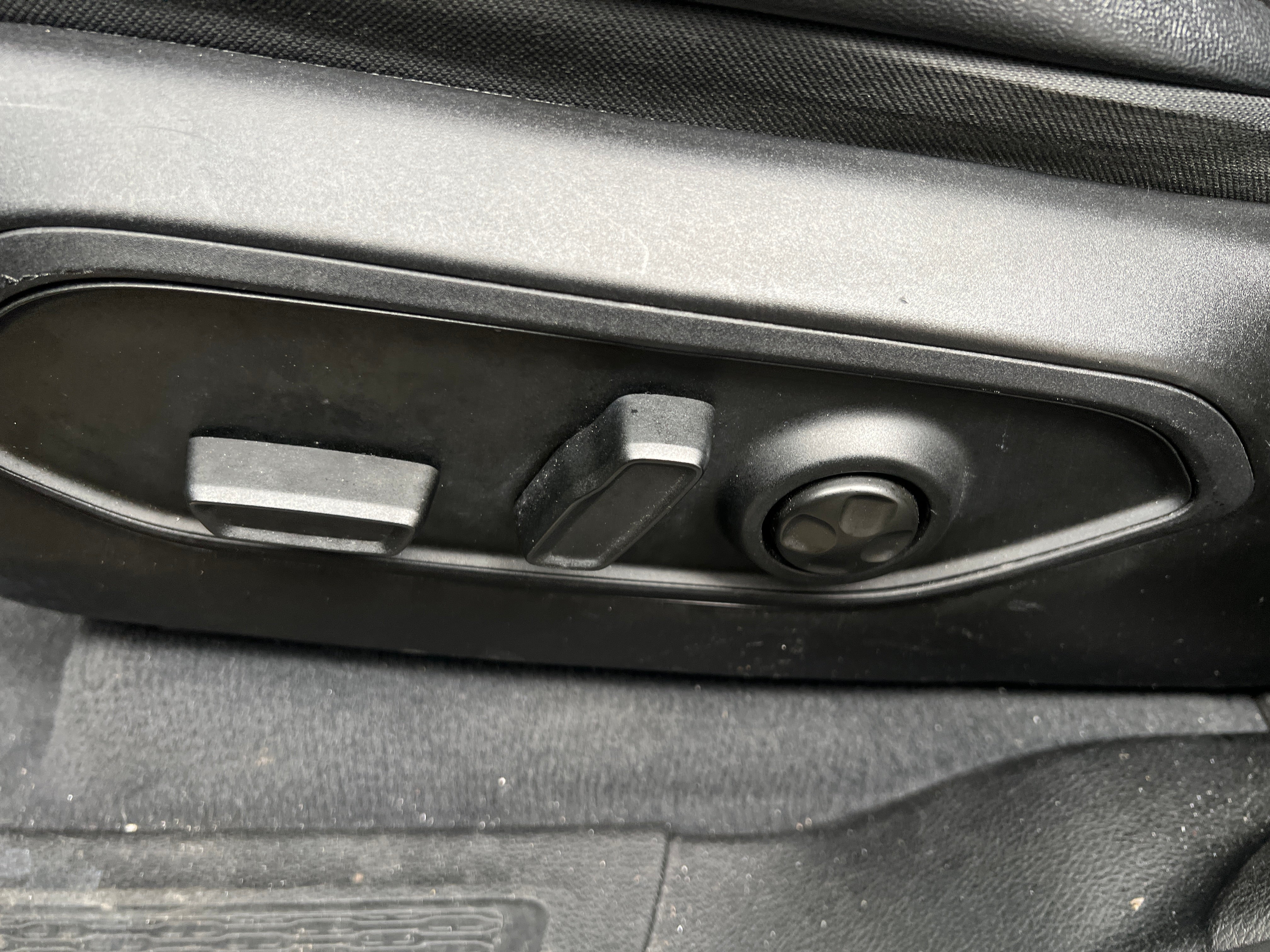 2023 Jeep Grand Cherokee L Altitude - Photo 14