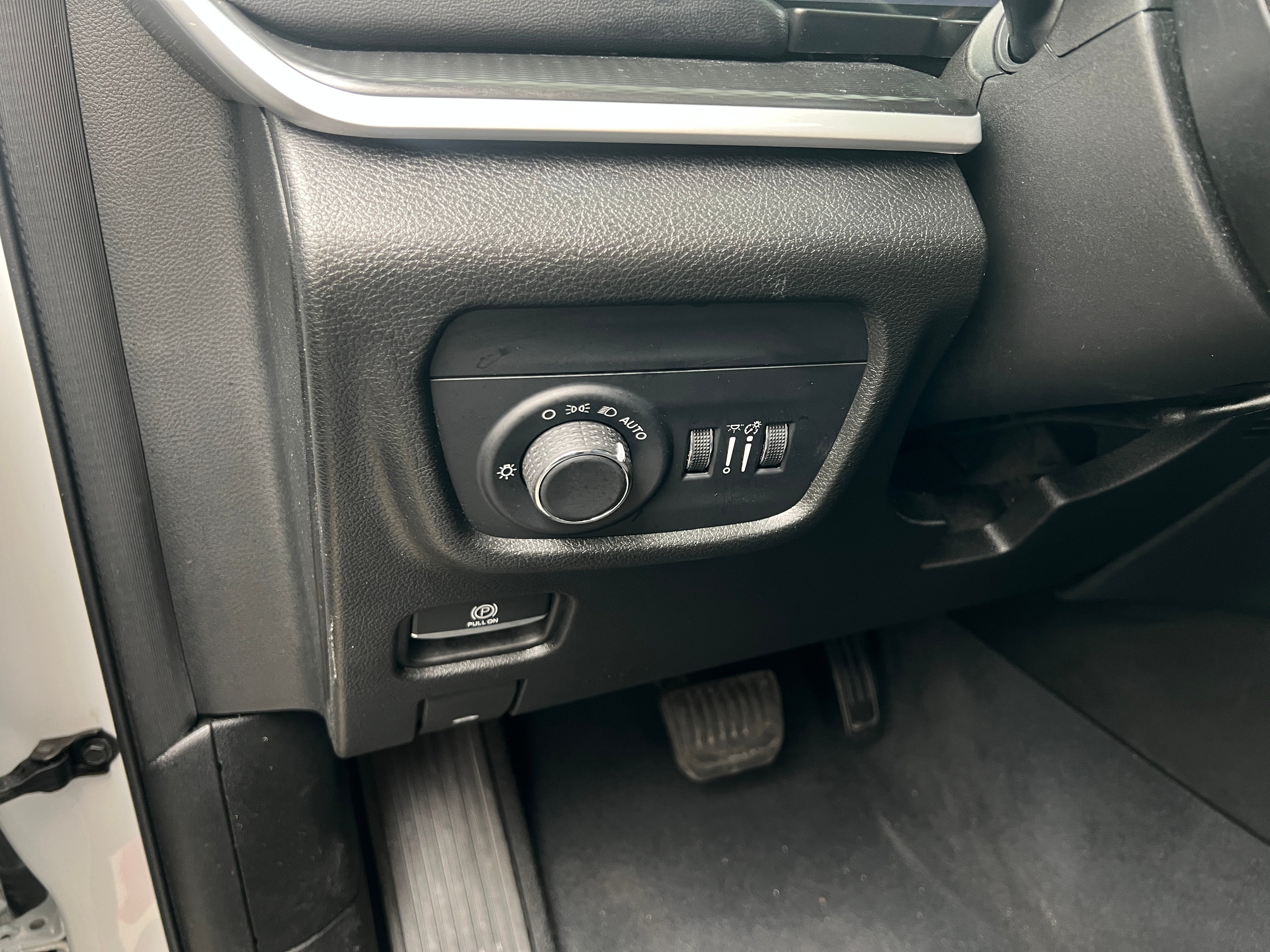 2023 Jeep Grand Cherokee L Altitude - Photo 15