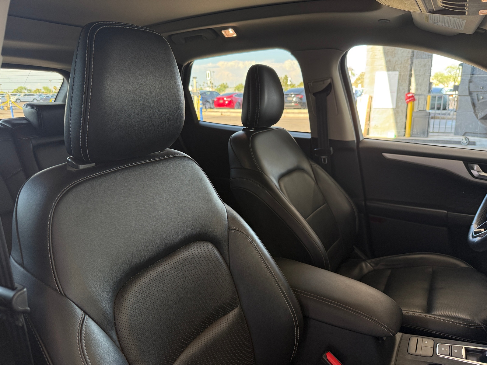 Thumbnail: 2020 Ford Escape - 2