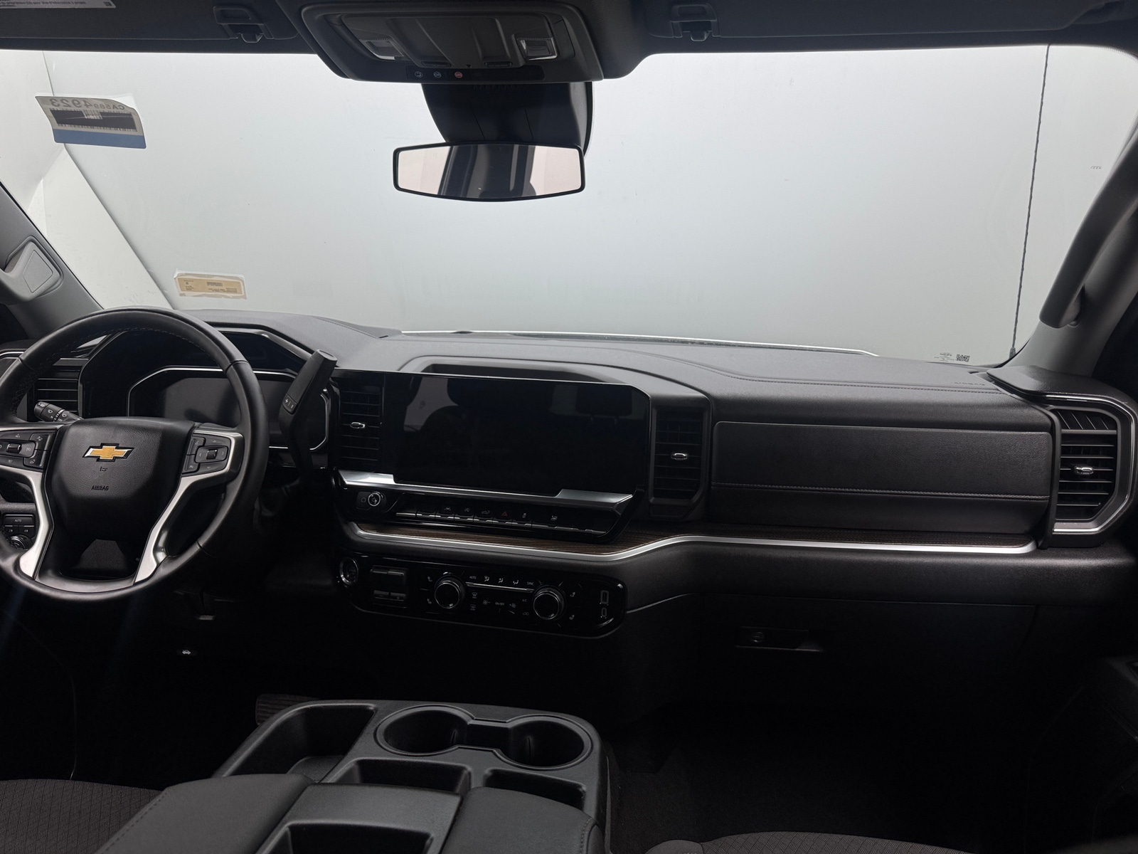 Thumbnail: 2026 Chevrolet Silverado 1500 - 3