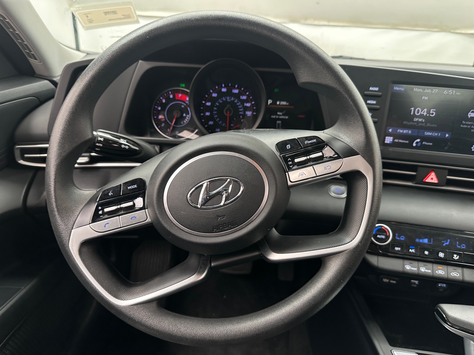 Thumbnail: 2023 Hyundai Elantra - 5