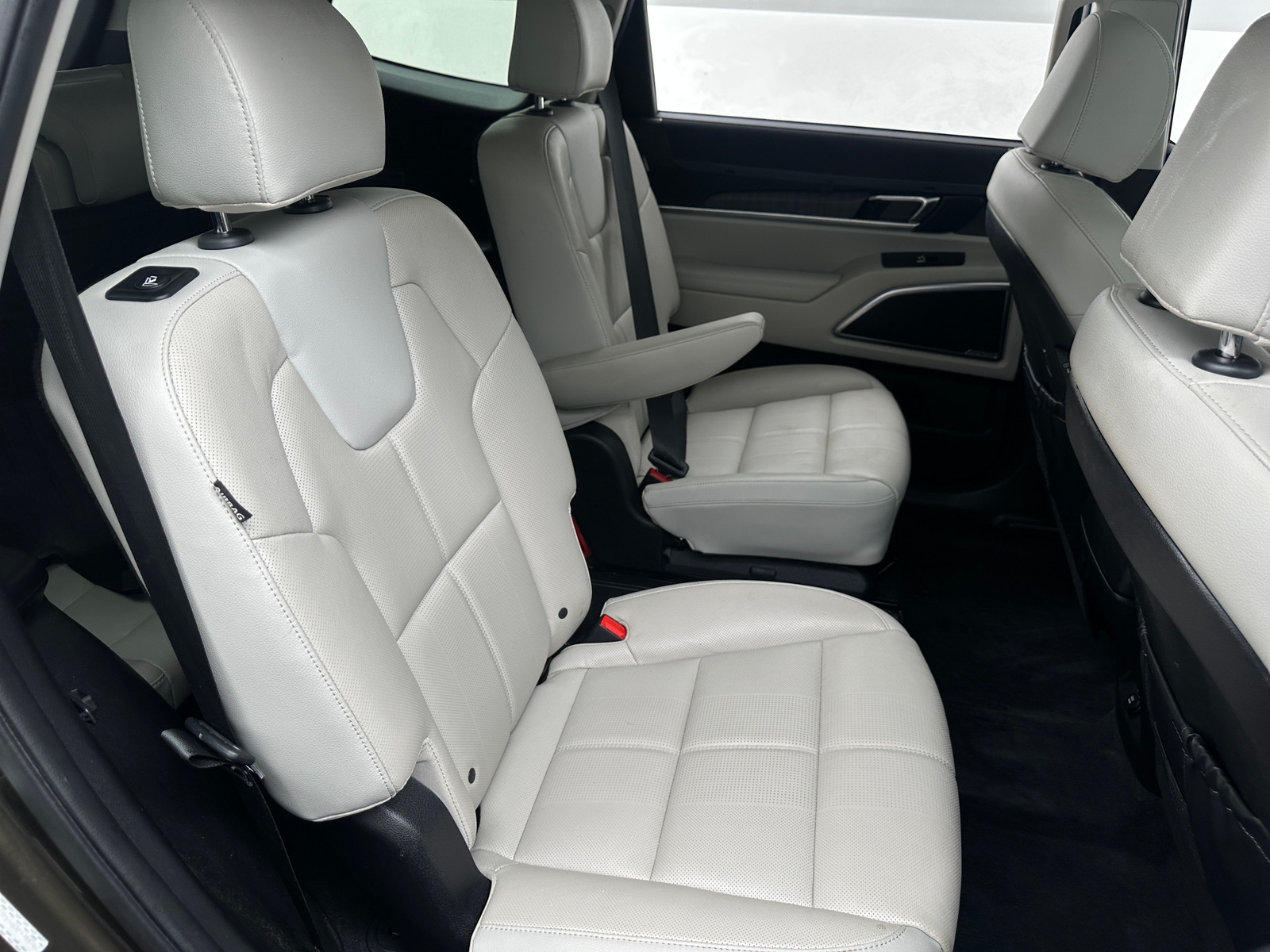 Thumbnail: 2023 Kia Telluride - 5