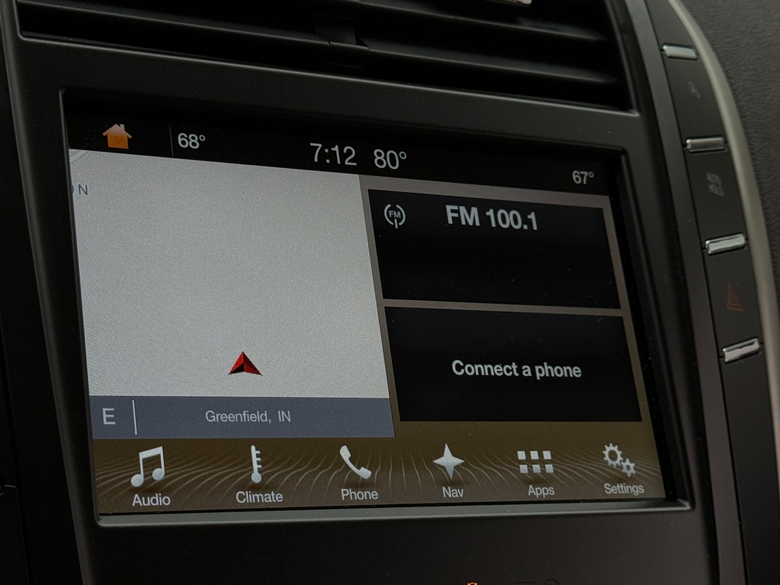 Thumbnail: 2017 Lincoln MKC - 3