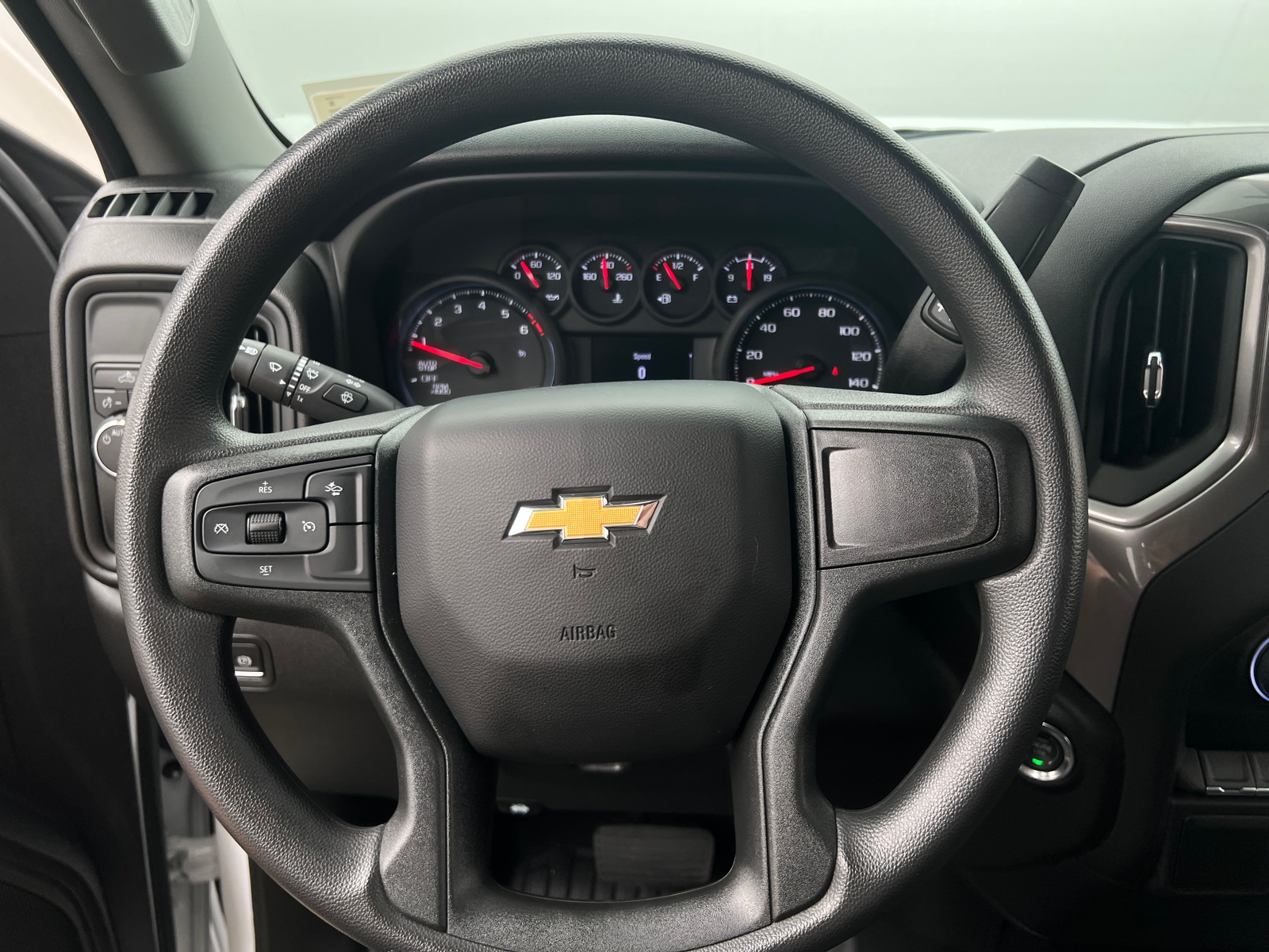 Thumbnail: 2026 Chevrolet Silverado 1500 - 5