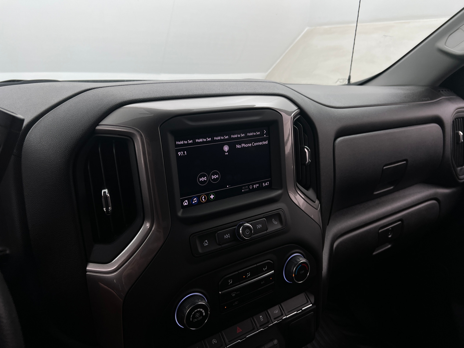Thumbnail: 2026 Chevrolet Silverado 1500 - 4