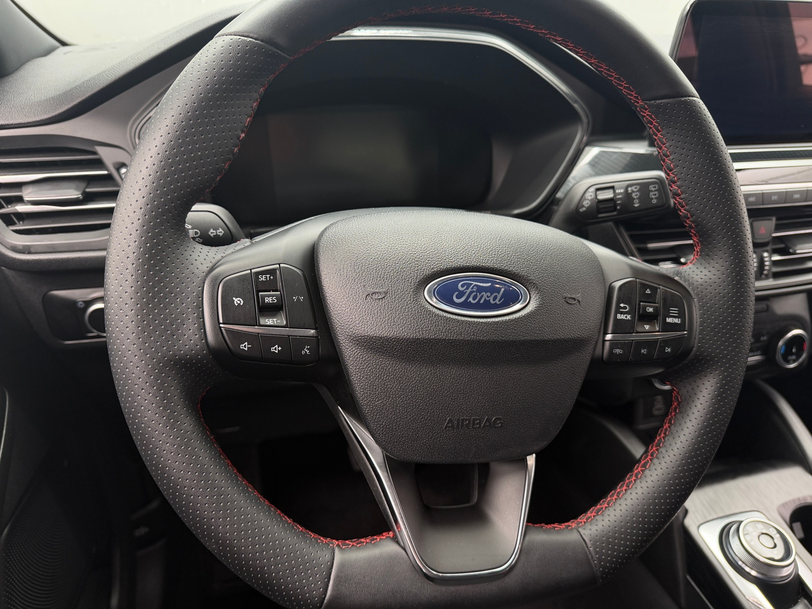 Thumbnail: 2025 Ford Escape - 5