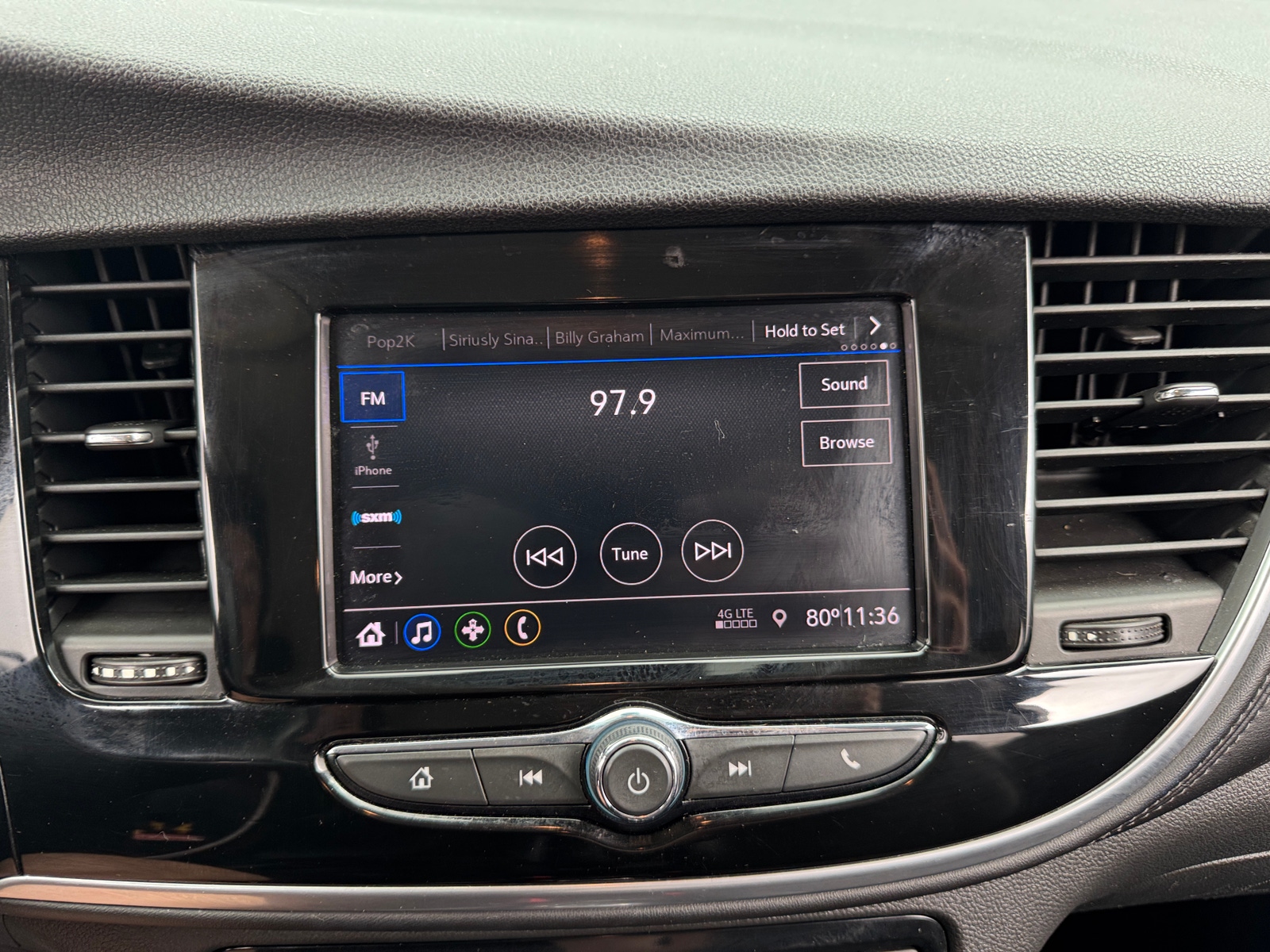 Thumbnail: 2021 Buick Encore - 3