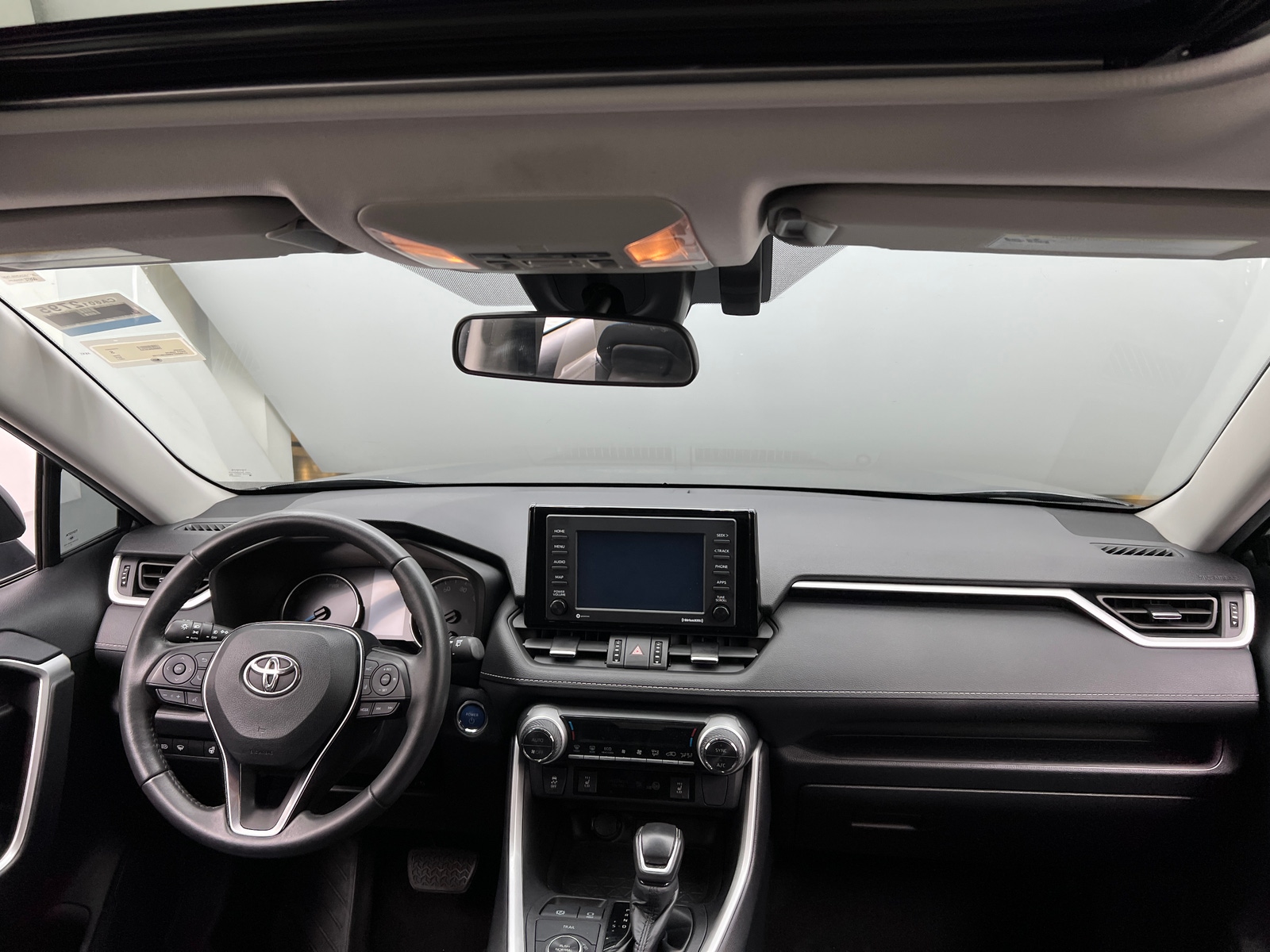 Thumbnail: 2021 Toyota RAV4 - 2
