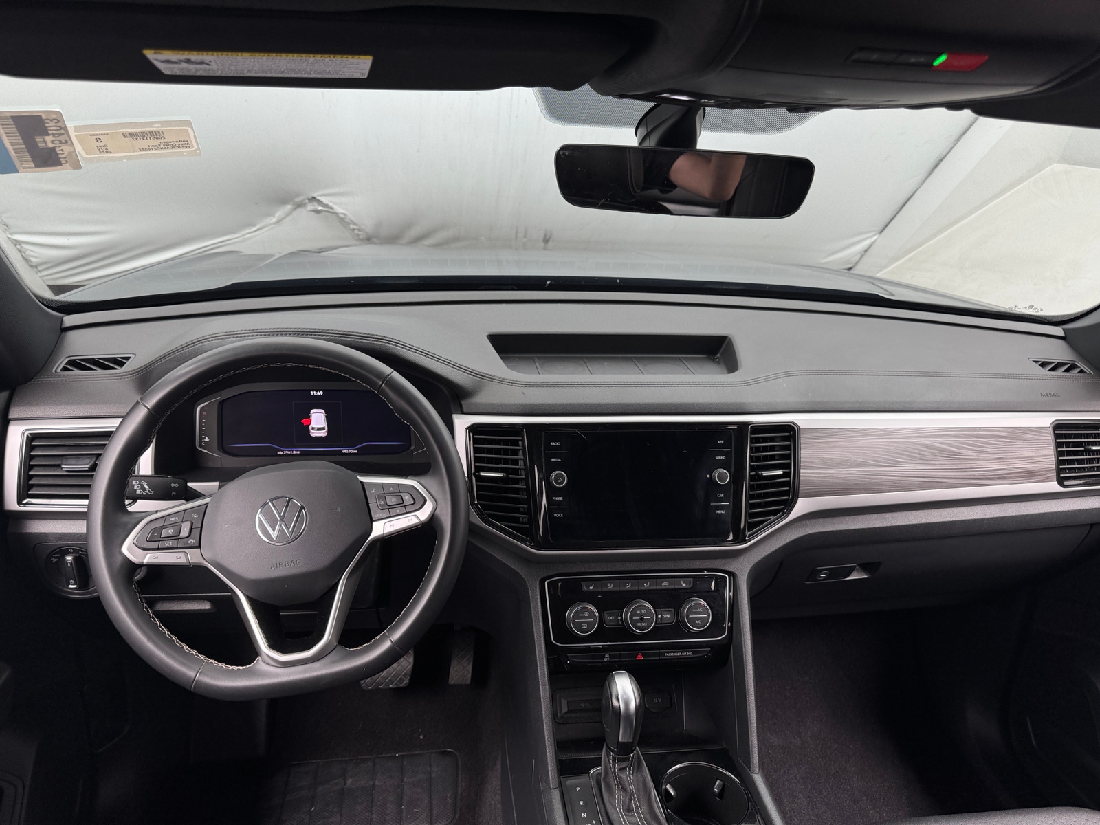 Thumbnail: 2022 Volkswagen Atlas - 2