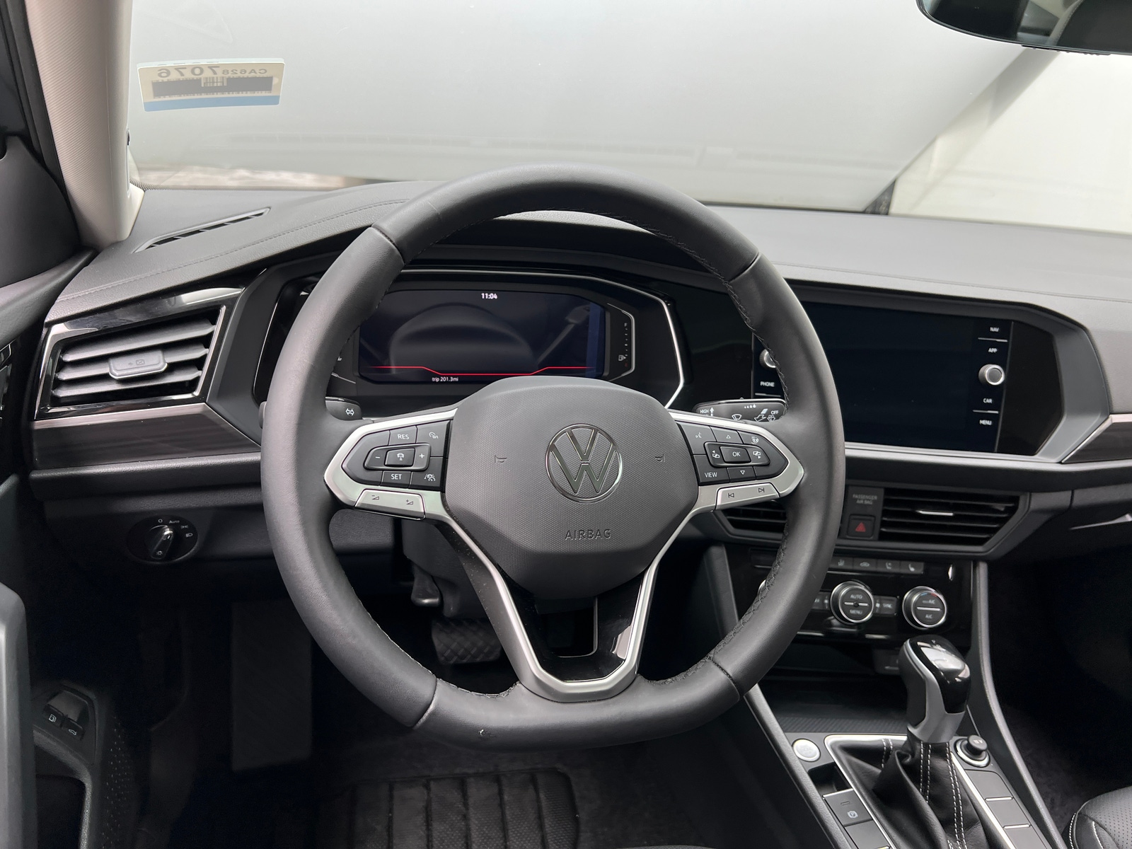 Thumbnail: 2024 Volkswagen Jetta - 4