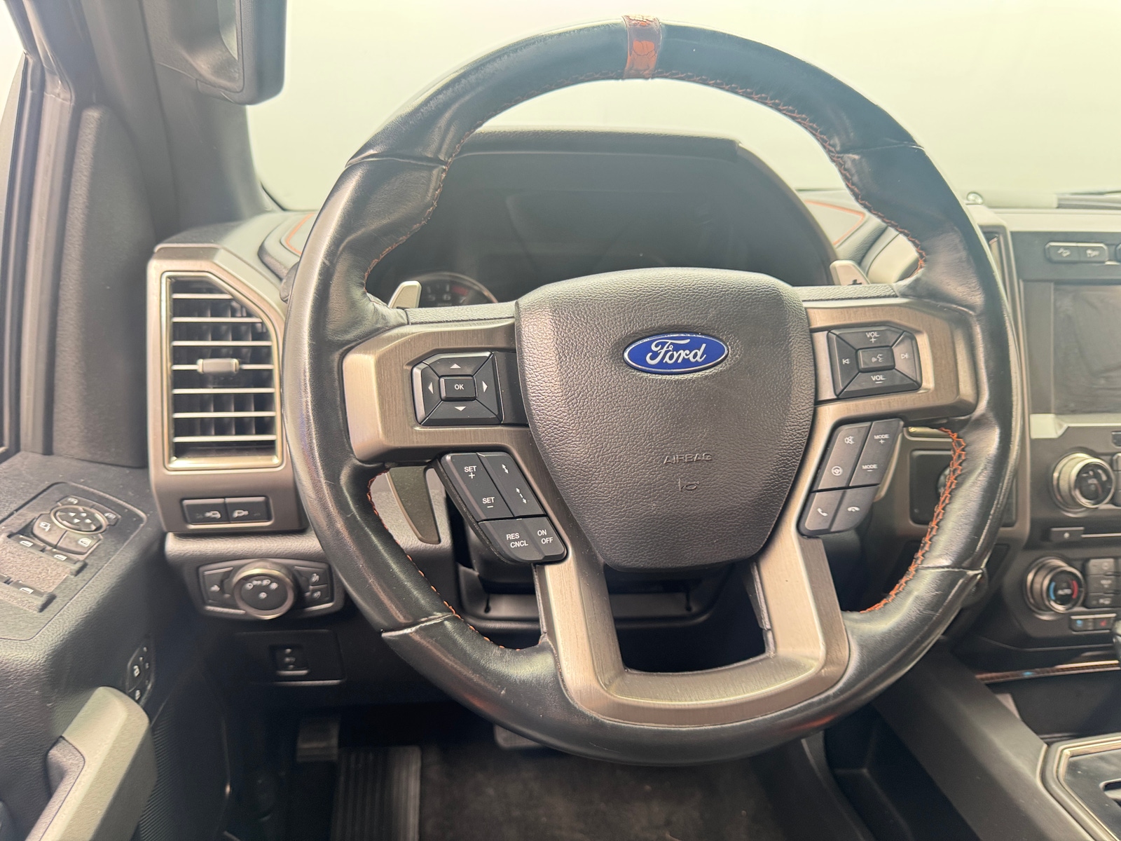 Thumbnail: 2018 Ford Econoline - 4