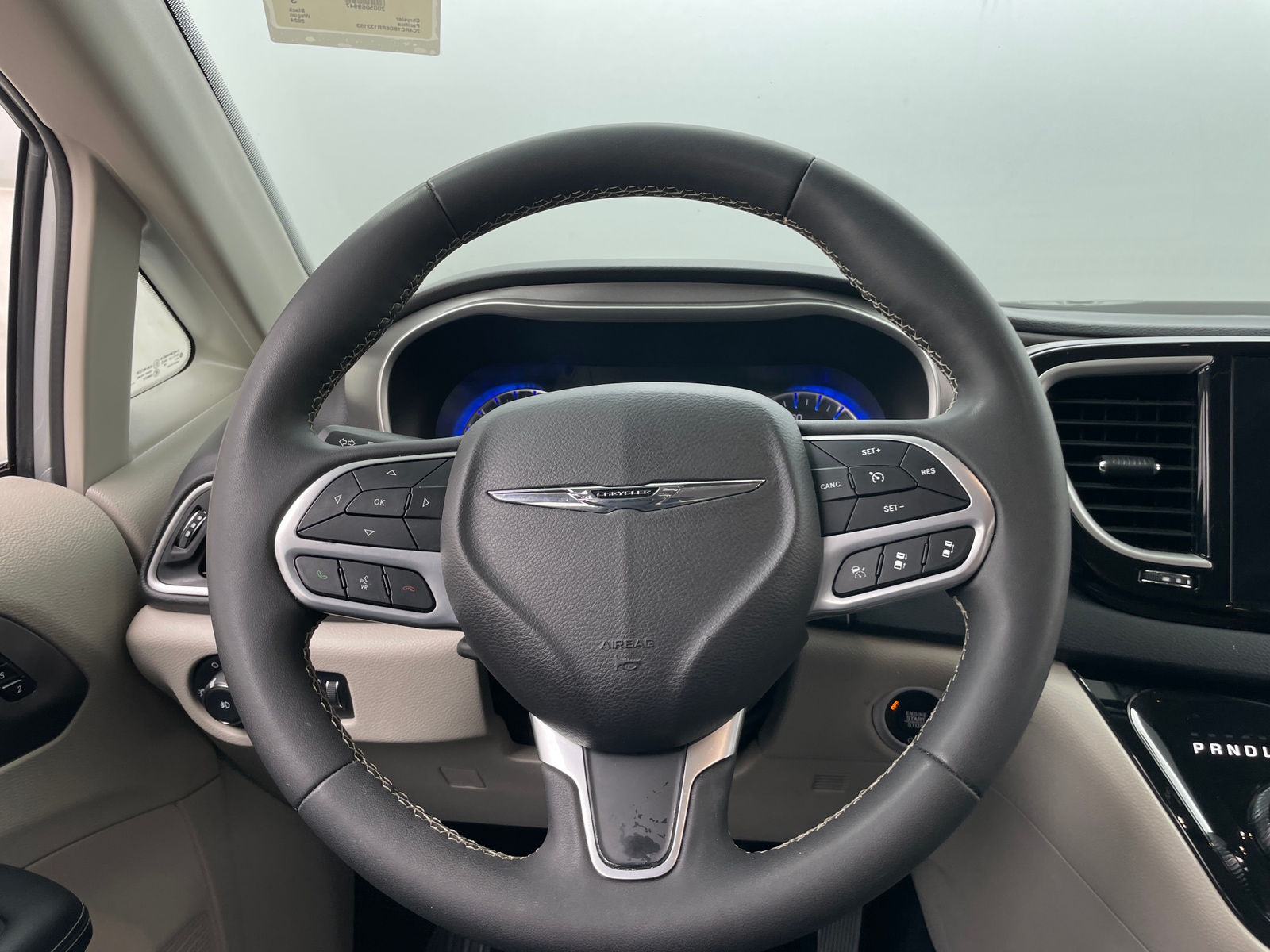 Thumbnail: 2024 Chrysler Pacifica - 4