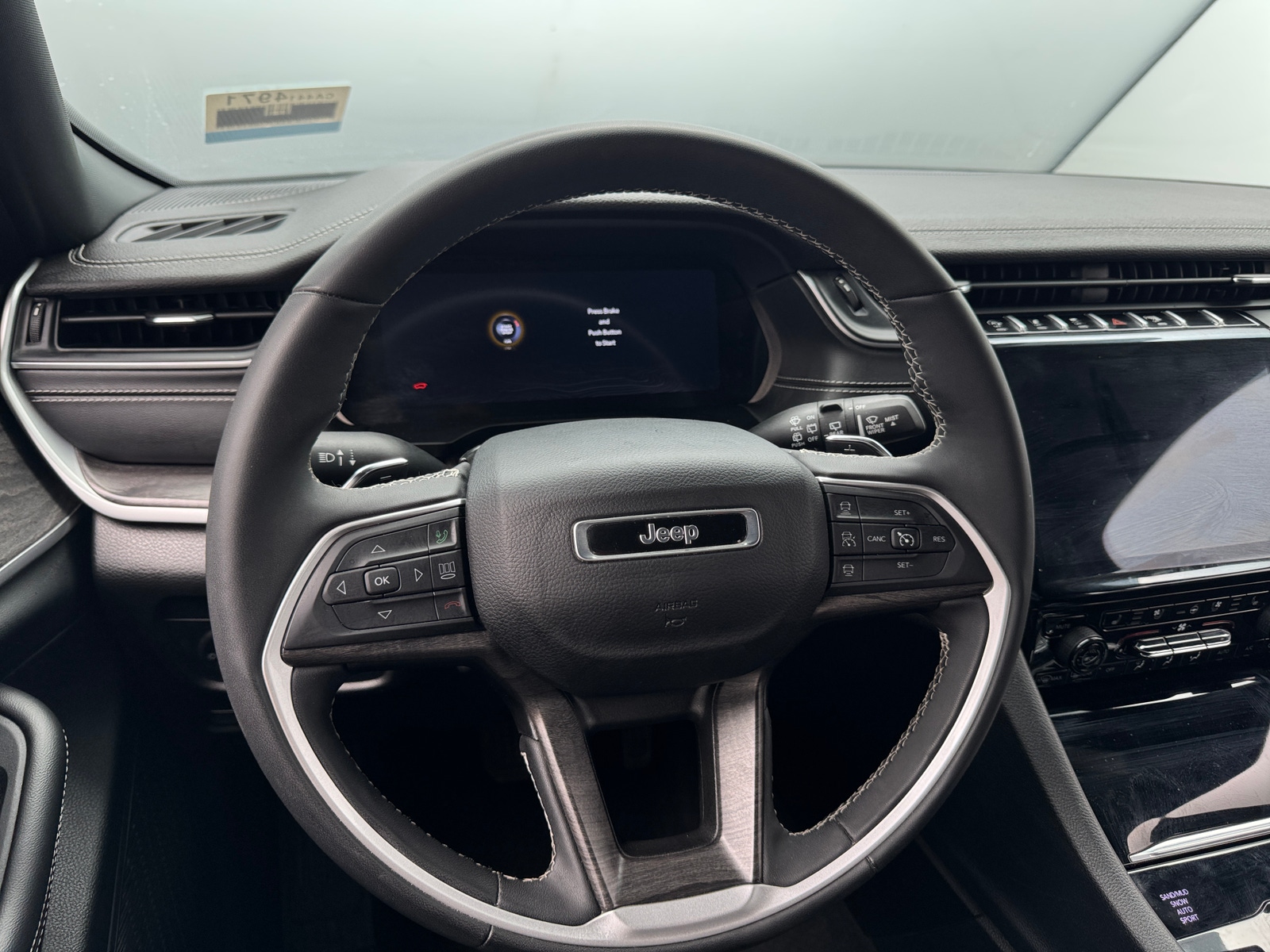 Thumbnail: 2024 Jeep Grand Cherokee L - 4