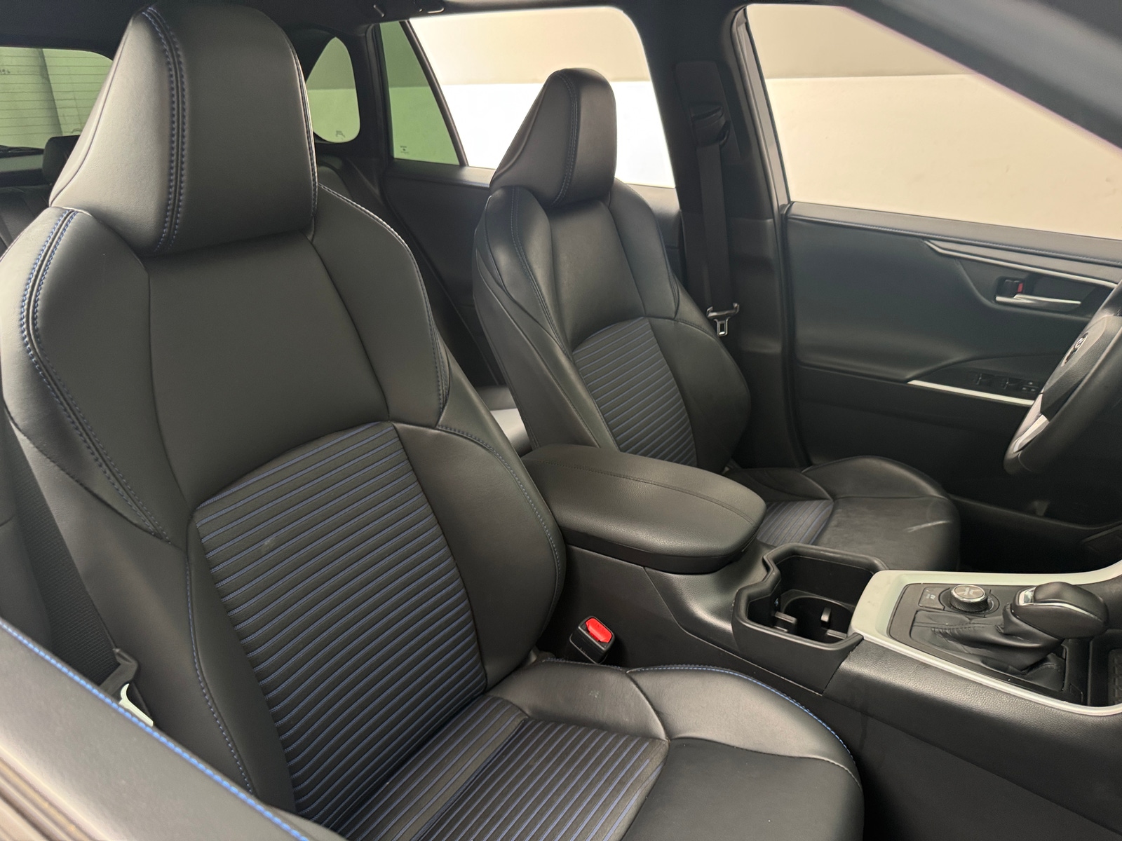 Thumbnail: 2023 Toyota RAV4 - 2