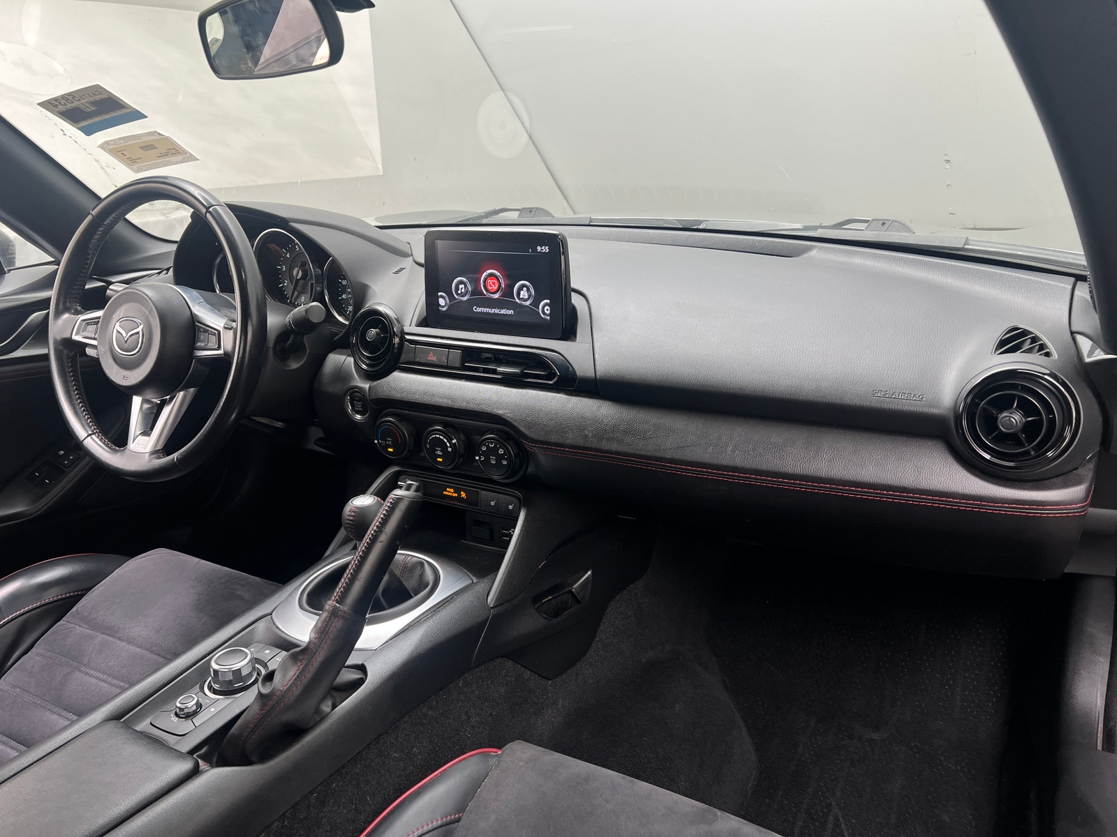 Thumbnail: 2019 Mazda MX-5 Miata - 3