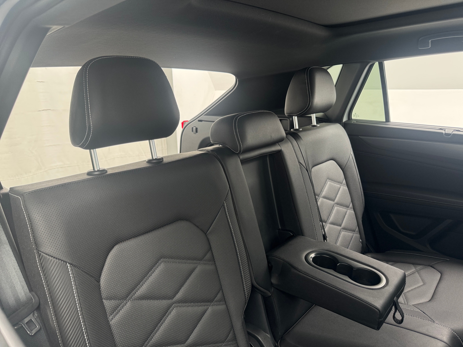 Thumbnail: 2026 Volkswagen Atlas - 5