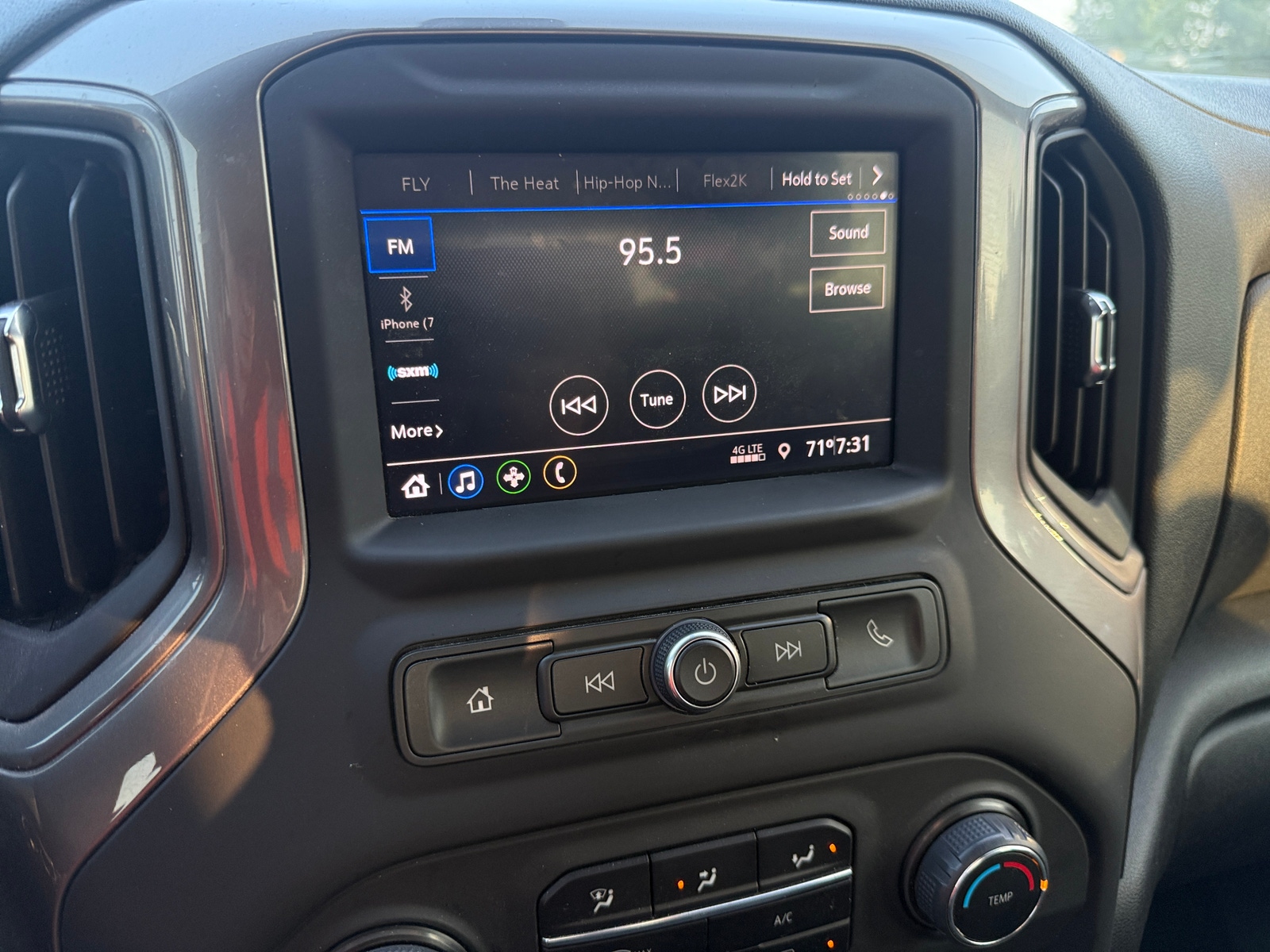 Thumbnail: 2023 Chevrolet Silverado 2500 - 4