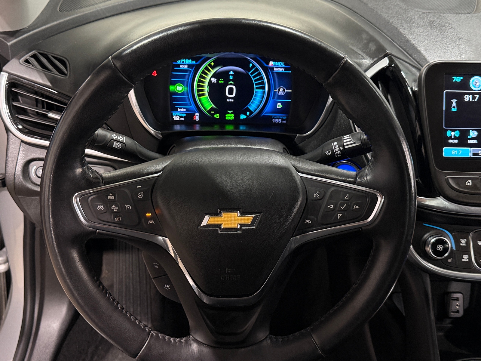 Thumbnail: 2018 Chevrolet Volt - 4