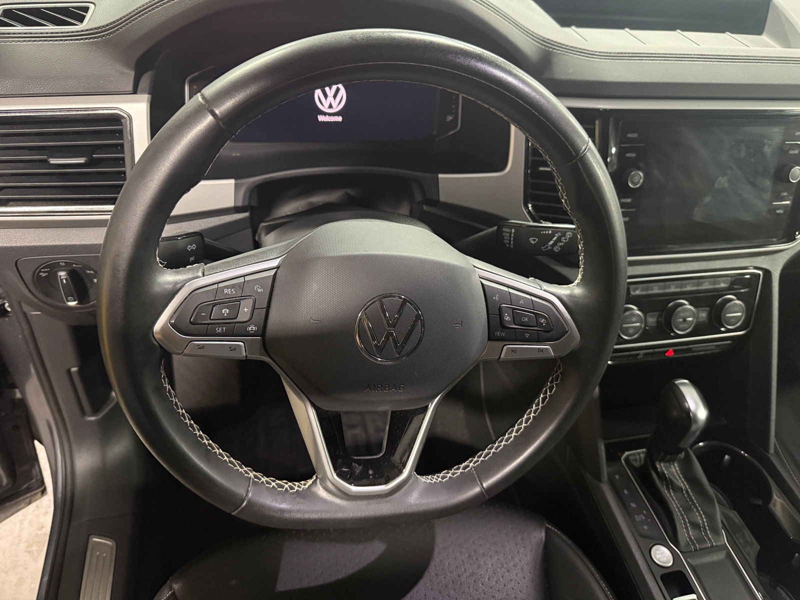Thumbnail: 2023 Volkswagen Atlas - 4
