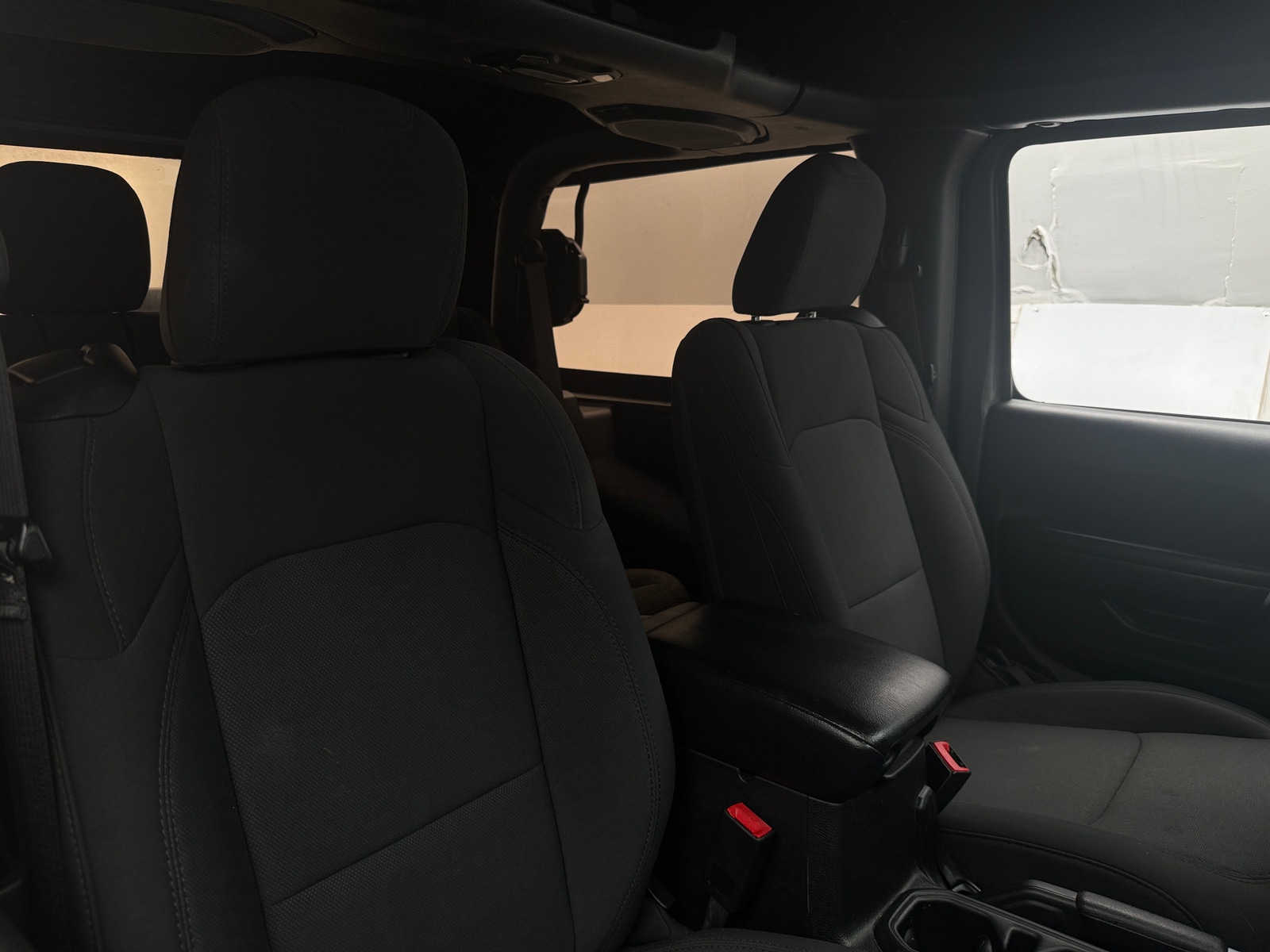 Thumbnail: 2019 Jeep Wrangler - 2