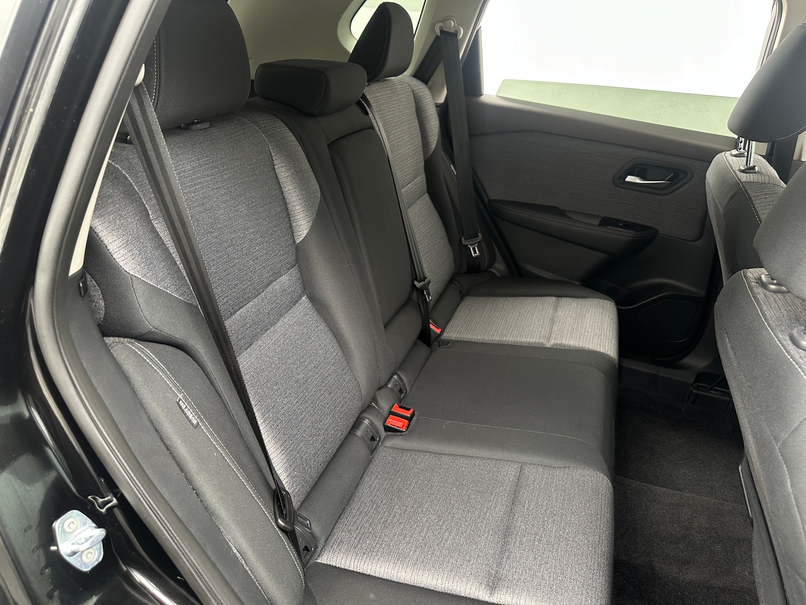 Thumbnail: 2023 Nissan Rogue - 6