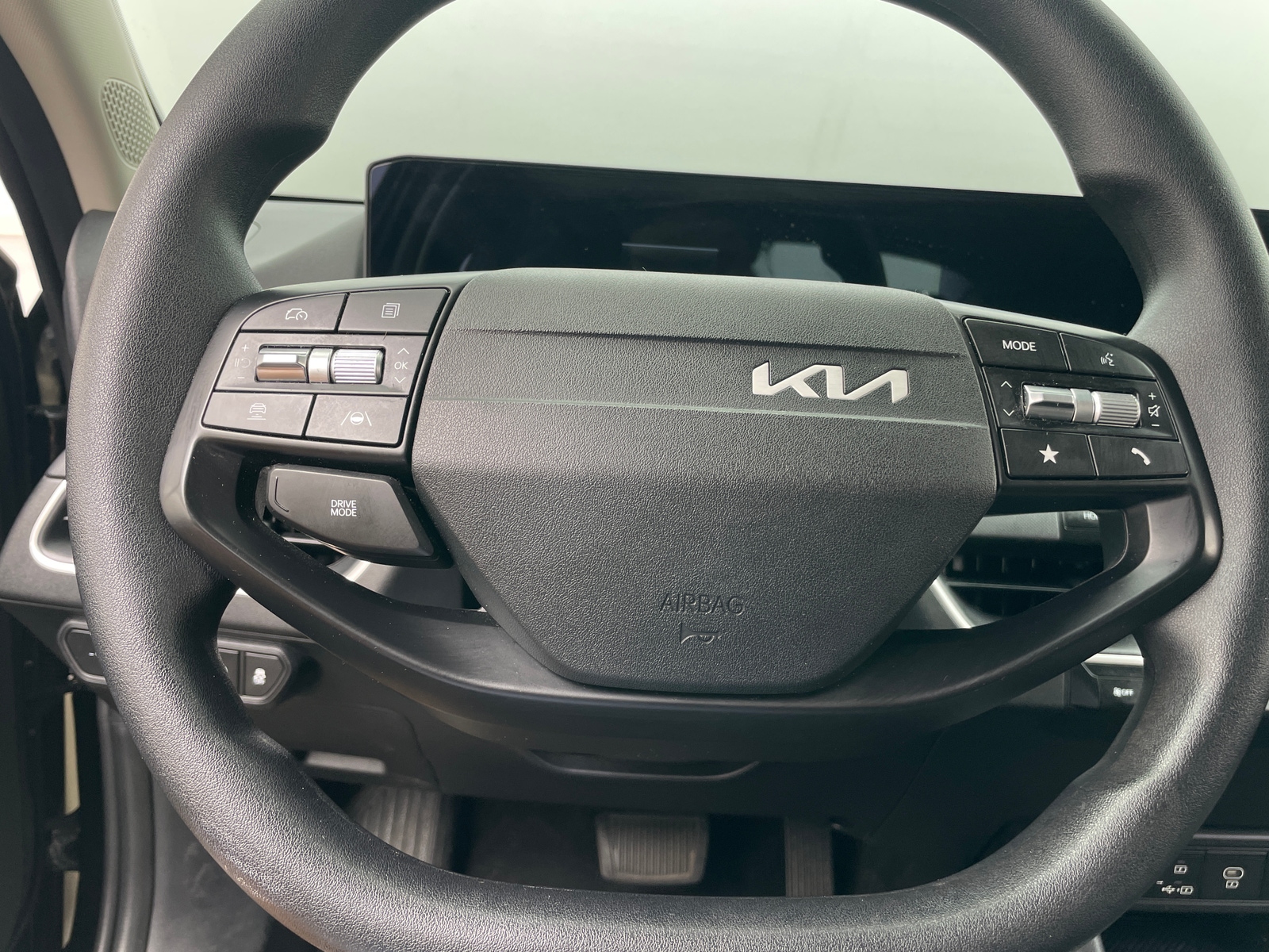 Thumbnail: 2025 Kia K4 - 5