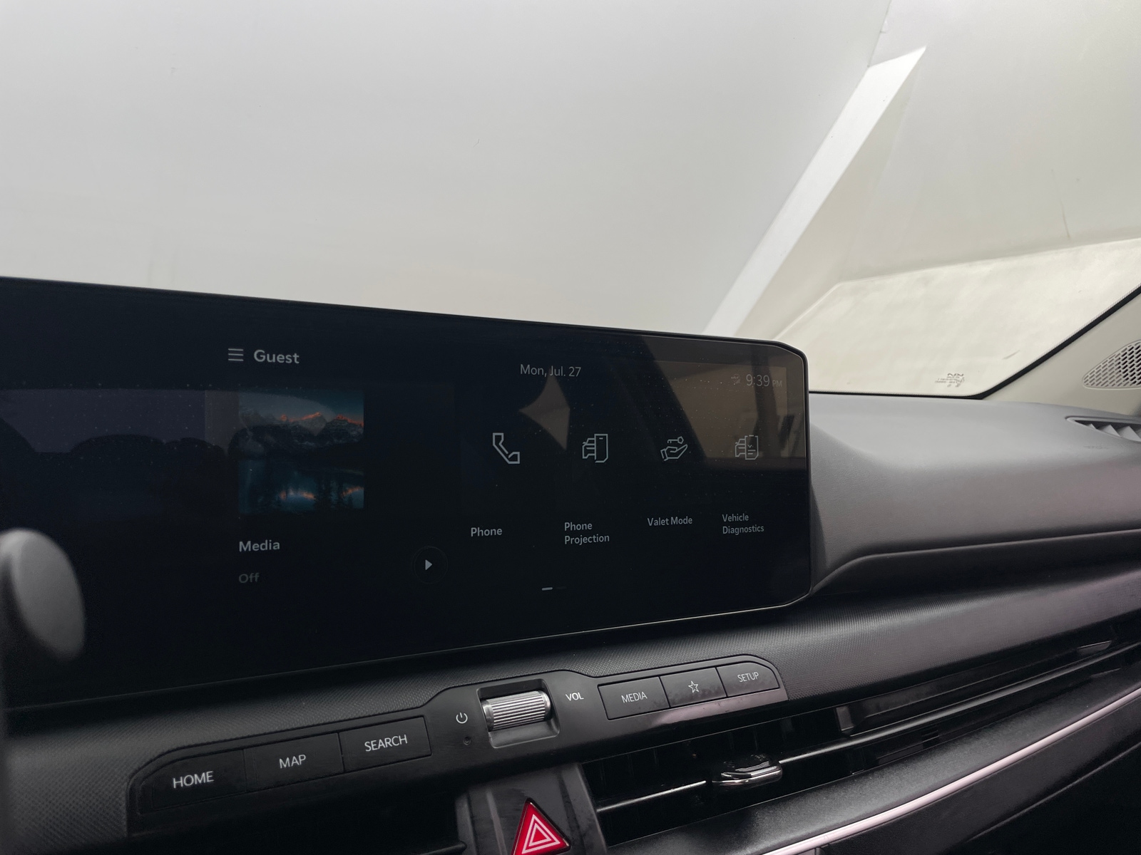 Thumbnail: 2025 Kia K4 - 4