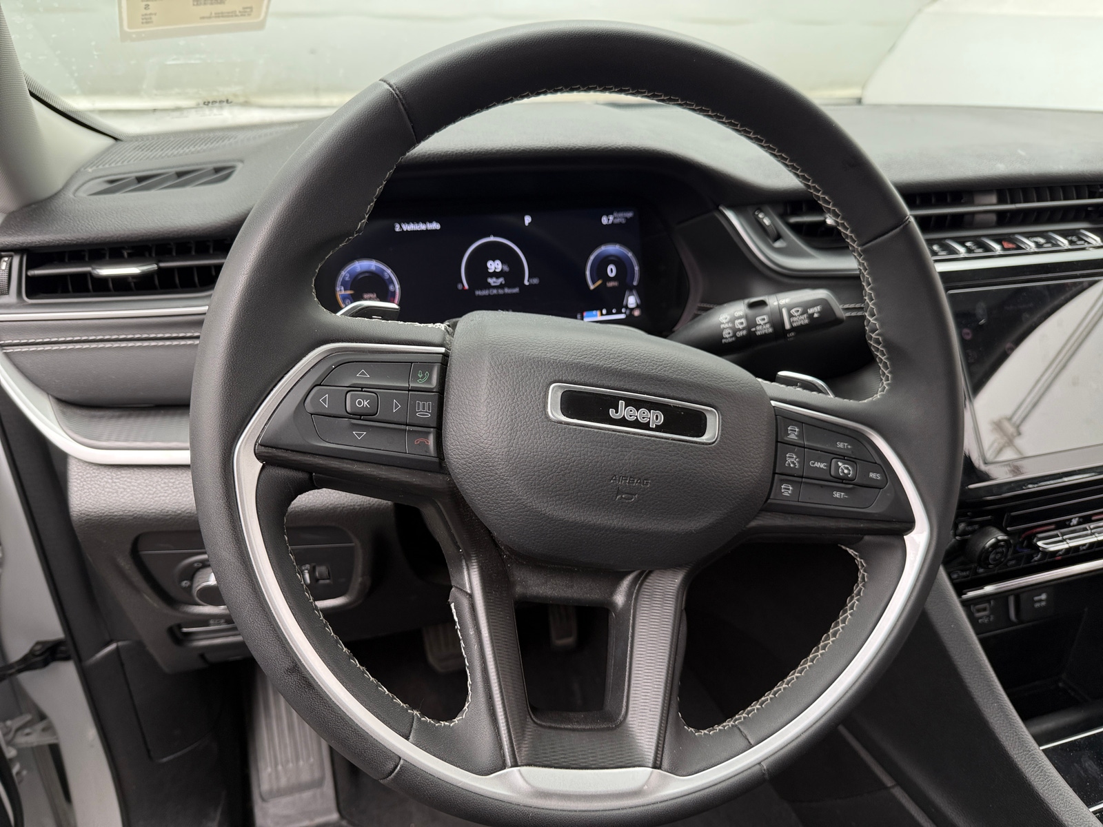 Thumbnail: 2024 Jeep Grand Cherokee L - 5